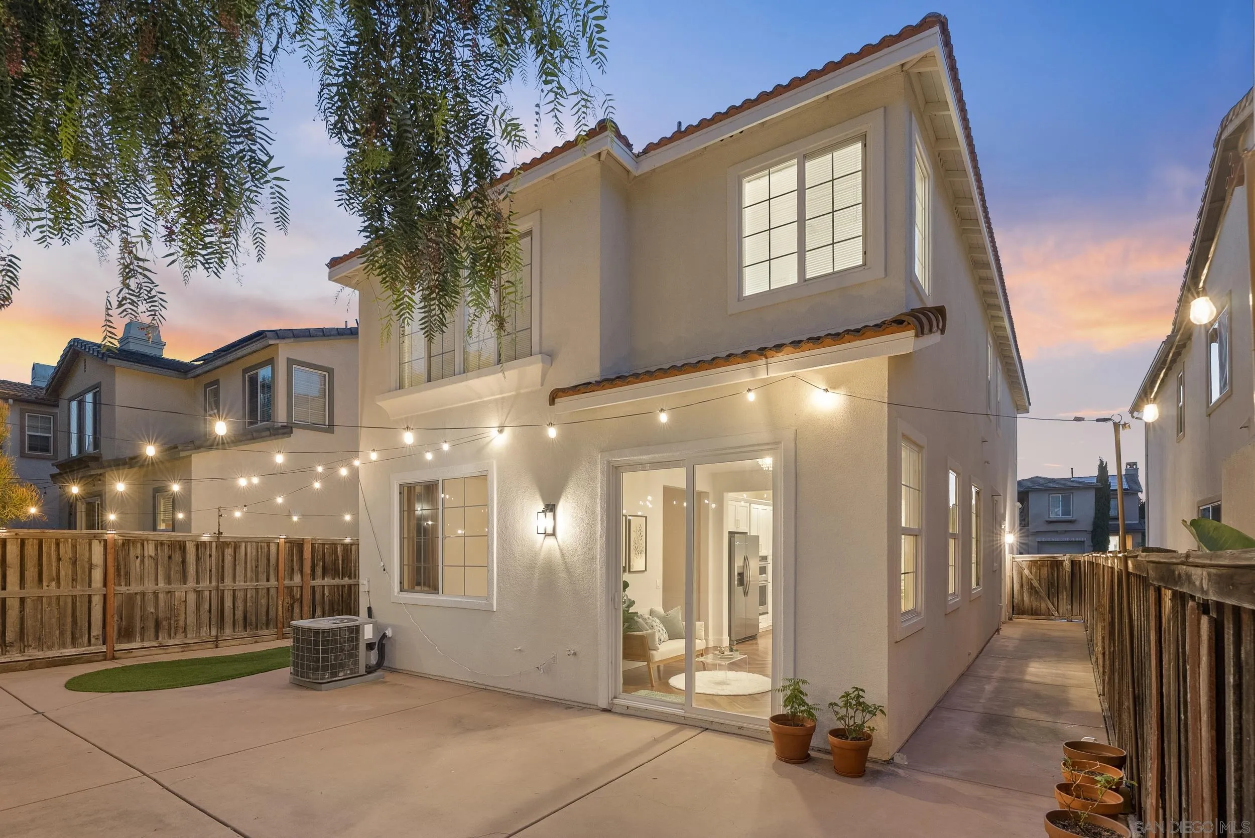 https://cdn.realtyfeed.com/cdn/127/260009686/52e580884e6947799bf24c9e5374b390.webp
