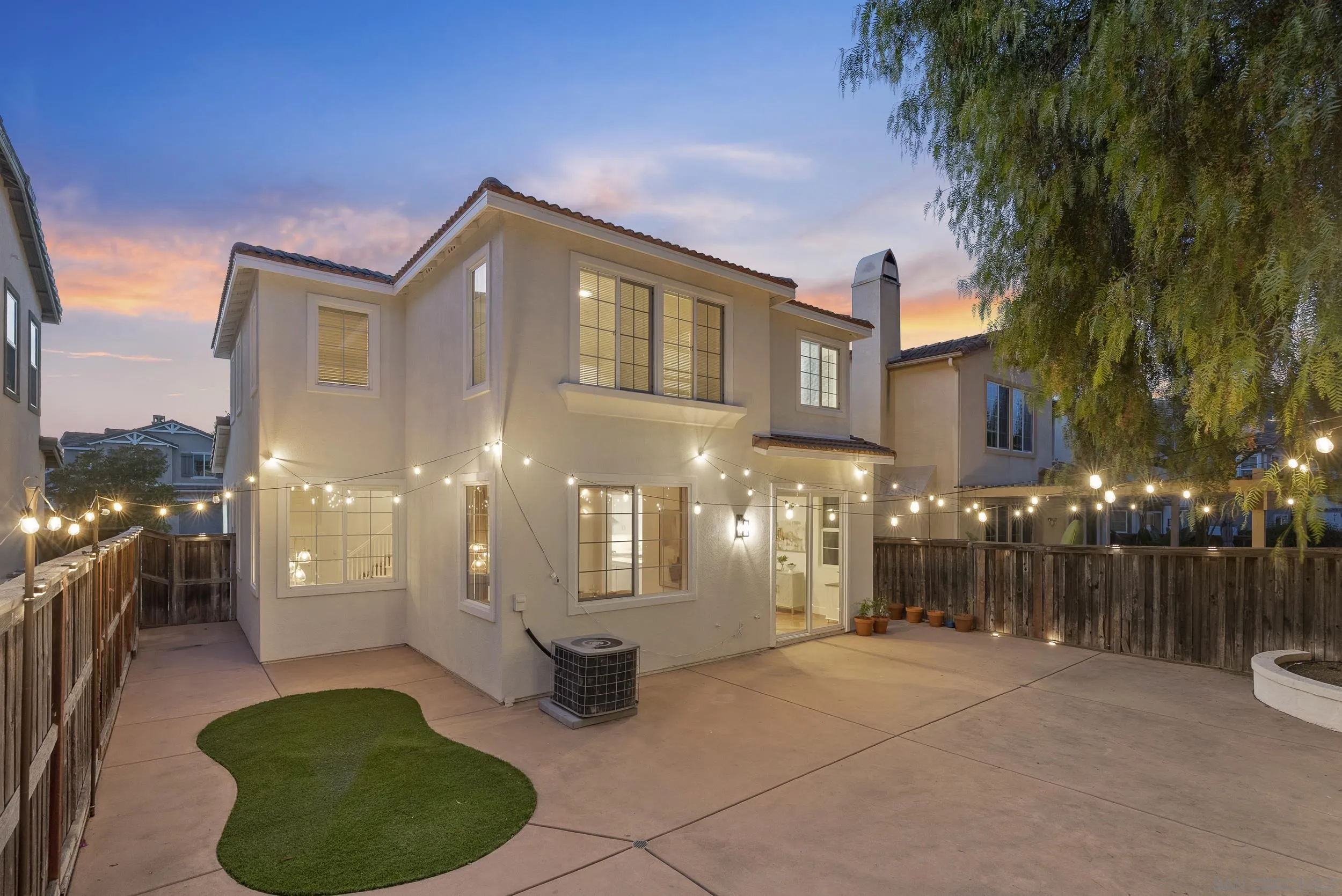 https://cdn.realtyfeed.com/cdn/127/260009686/7533099168c3661578b9f399cd381a79.webp