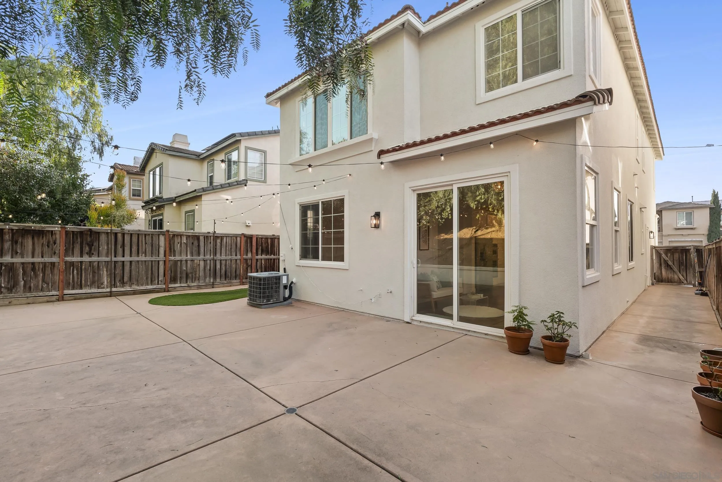 https://cdn.realtyfeed.com/cdn/127/260009686/af6011f563db39dcbce87d7f5ecbc4c6.webp
