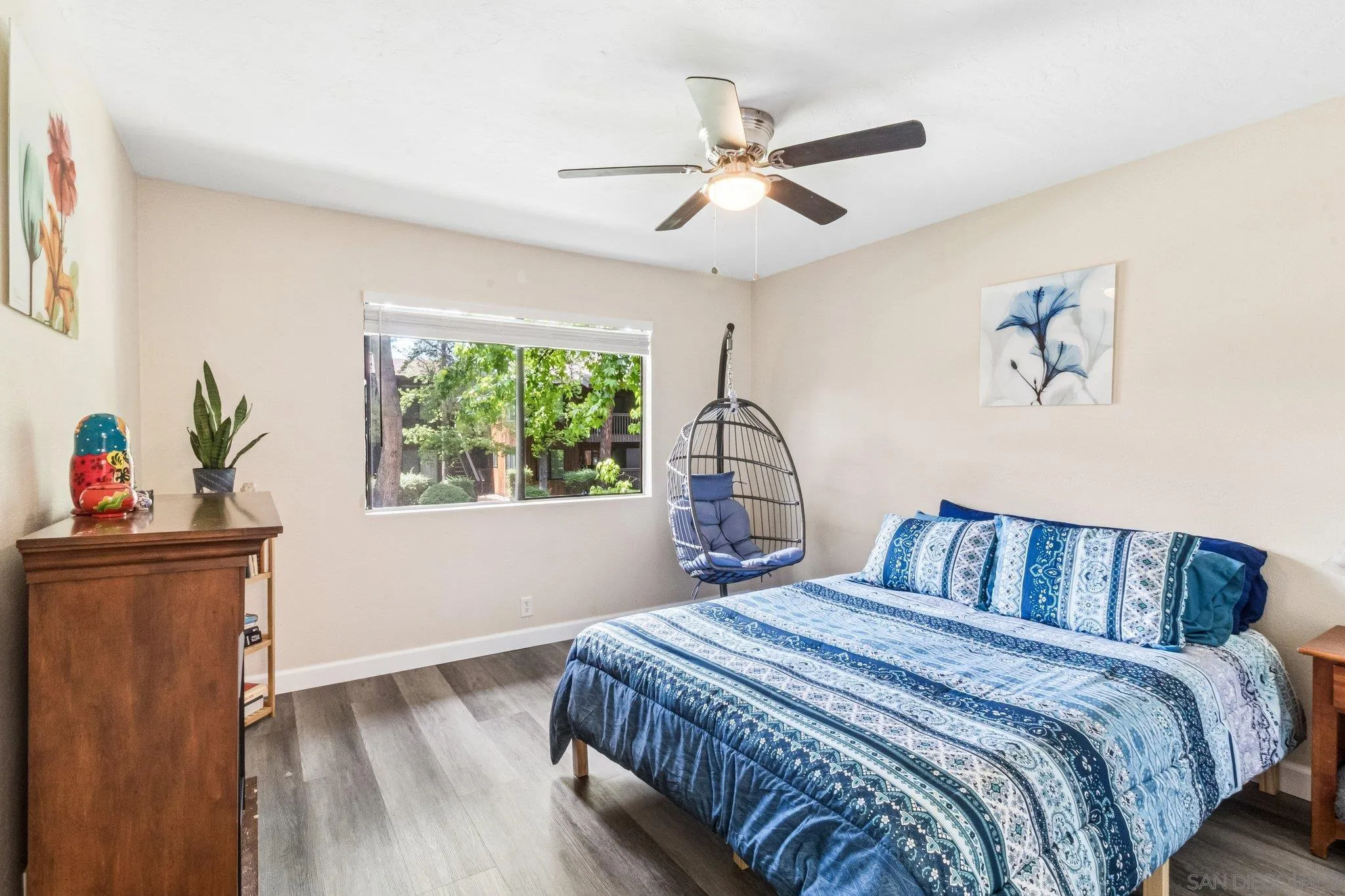 https://cdn.realtyfeed.com/cdn/127/260009688/3842fb43c683bf7eda977ed1394768d0.webp