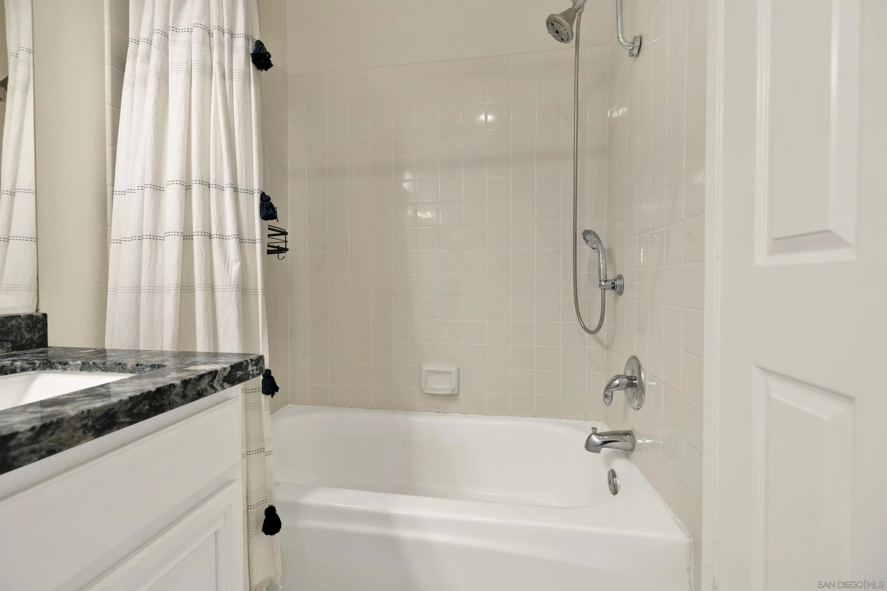 Photo #22: 260009692 Listing: Photo #22