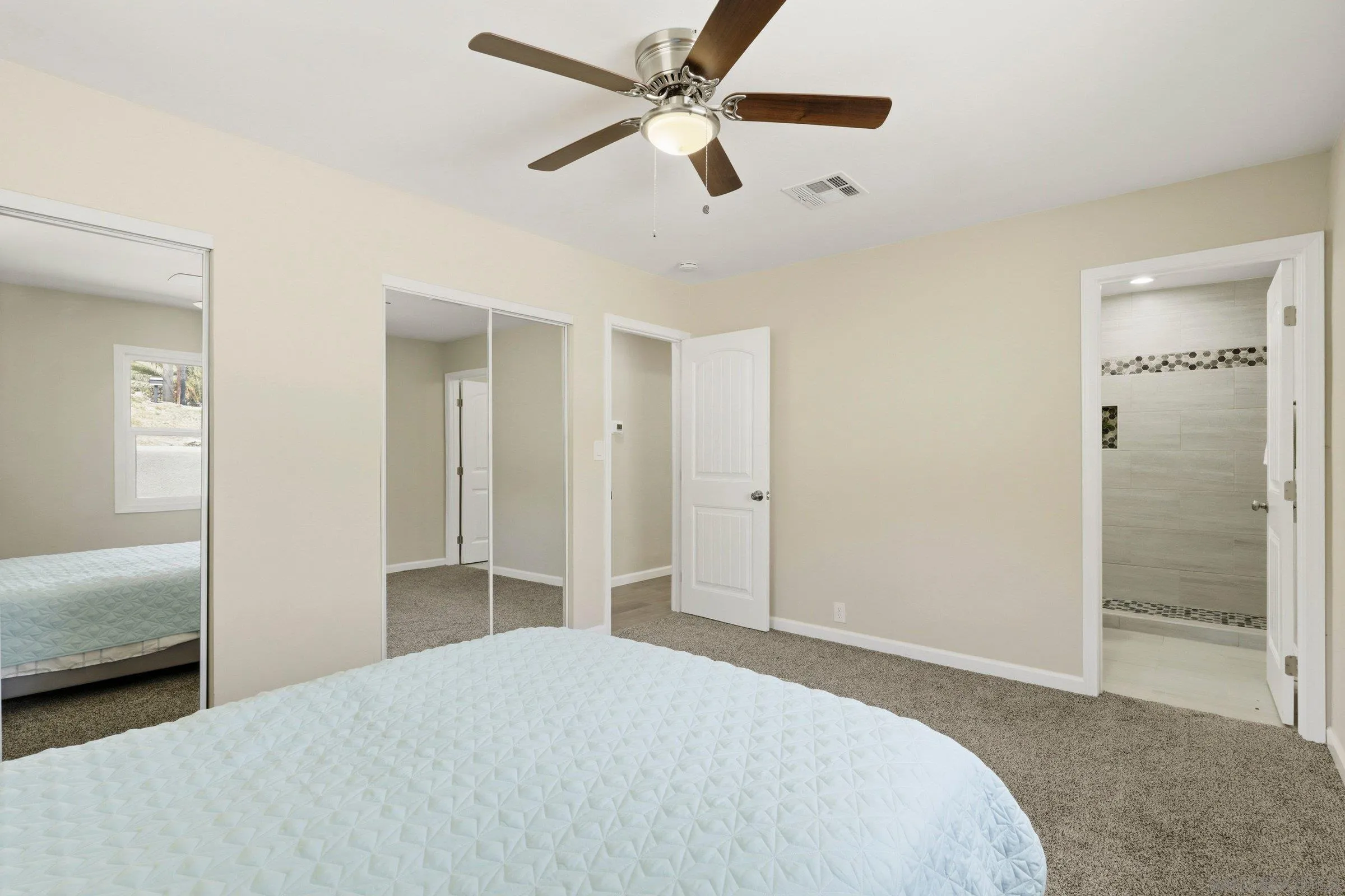 https://cdn.realtyfeed.com/cdn/127/260009699/4763f0d4c7caaf47afdded1a4fc1a401.webp