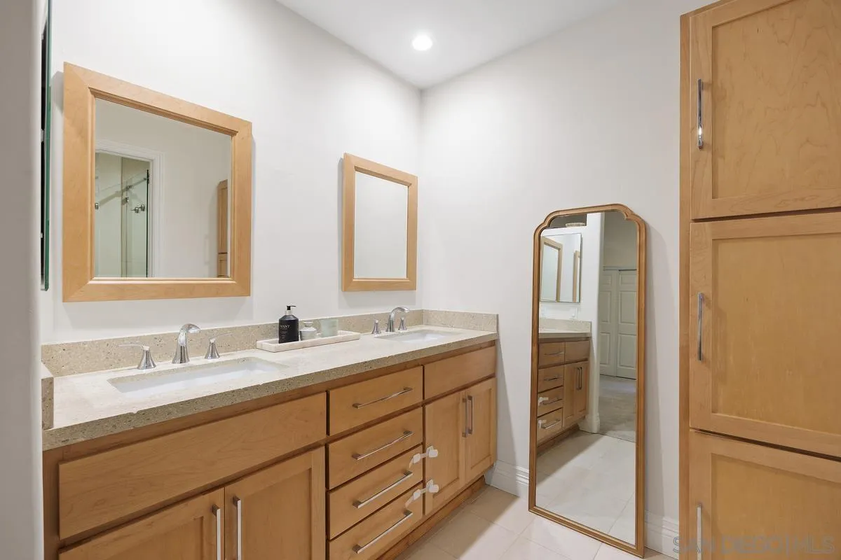https://cdn.realtyfeed.com/cdn/127/260009701/282245fd14bcecfb078b86d9dd21d15a.webp