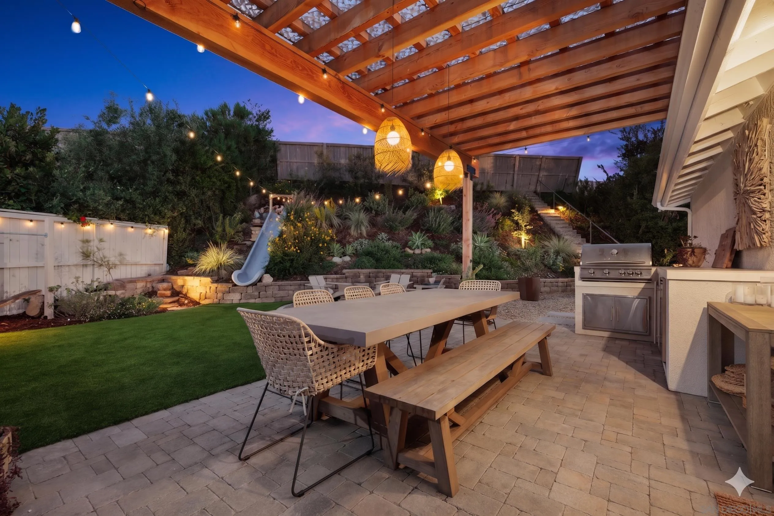 https://cdn.realtyfeed.com/cdn/127/260009701/5e8bb66d9dfca9ba1c283c938348bde0.webp