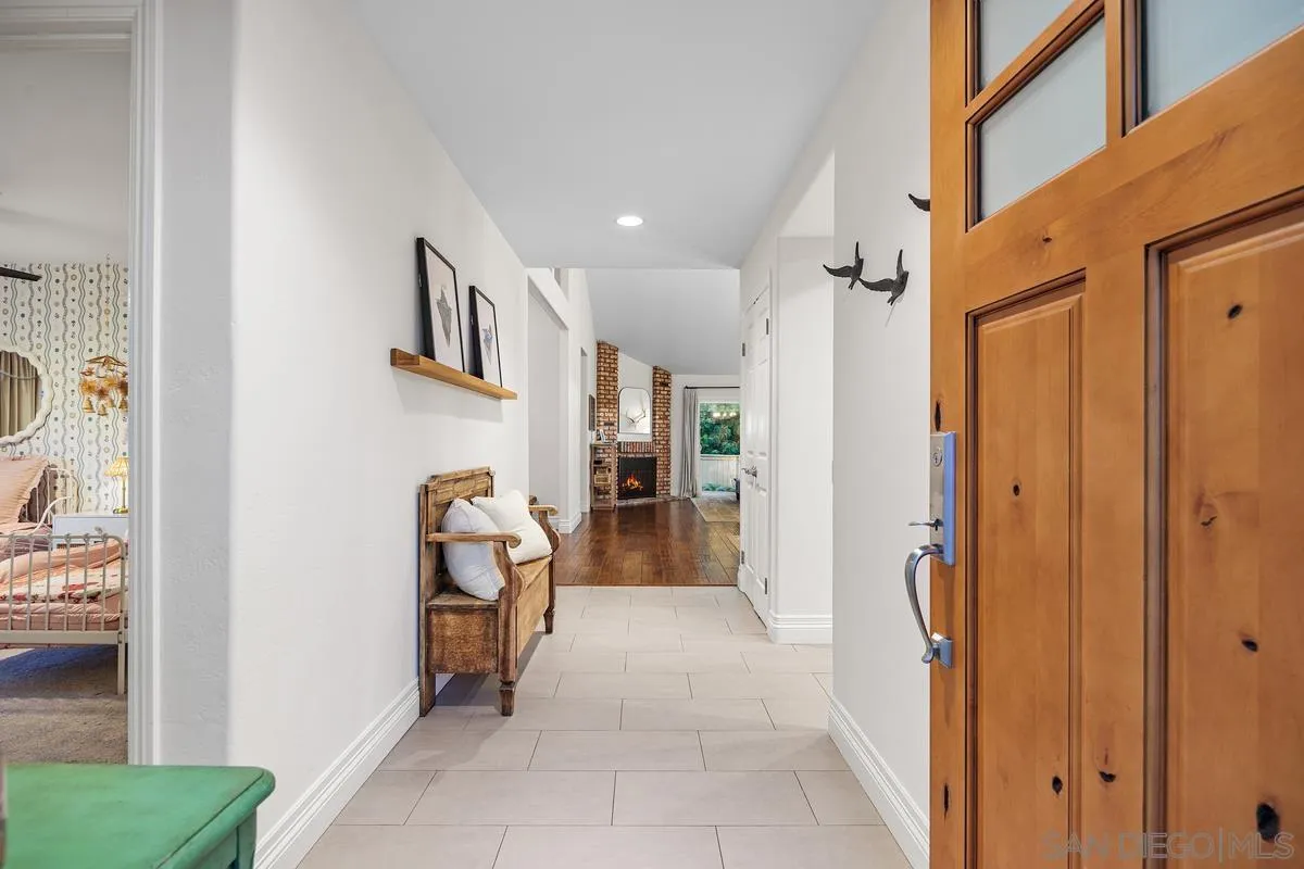 https://cdn.realtyfeed.com/cdn/127/260009701/b67da797e93ed1a9c2d7c0fa4efac4a9.webp