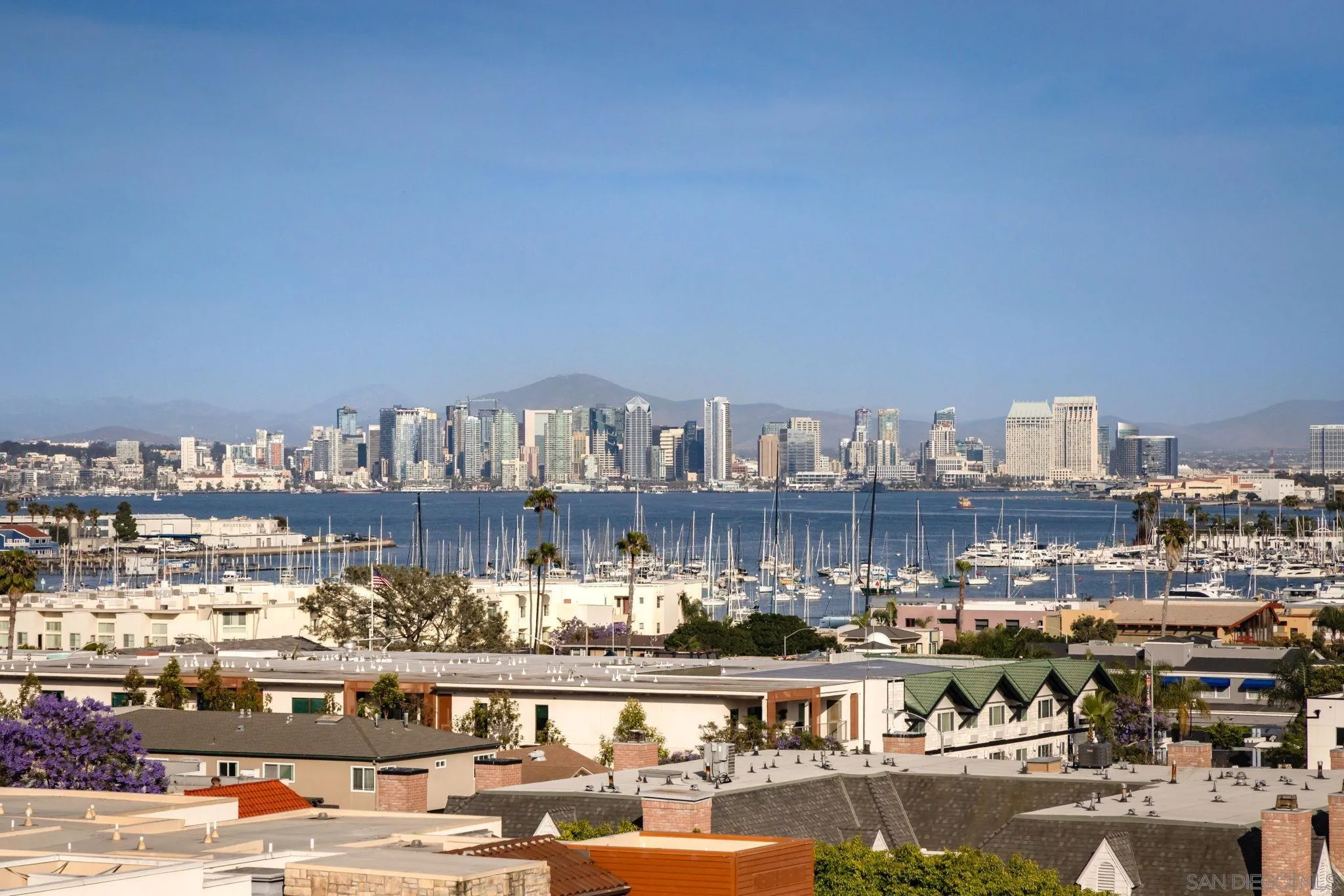 https://cdn.realtyfeed.com/cdn/127/260009710/4588c5e7244f7f35b6577c8635f900f4.webp