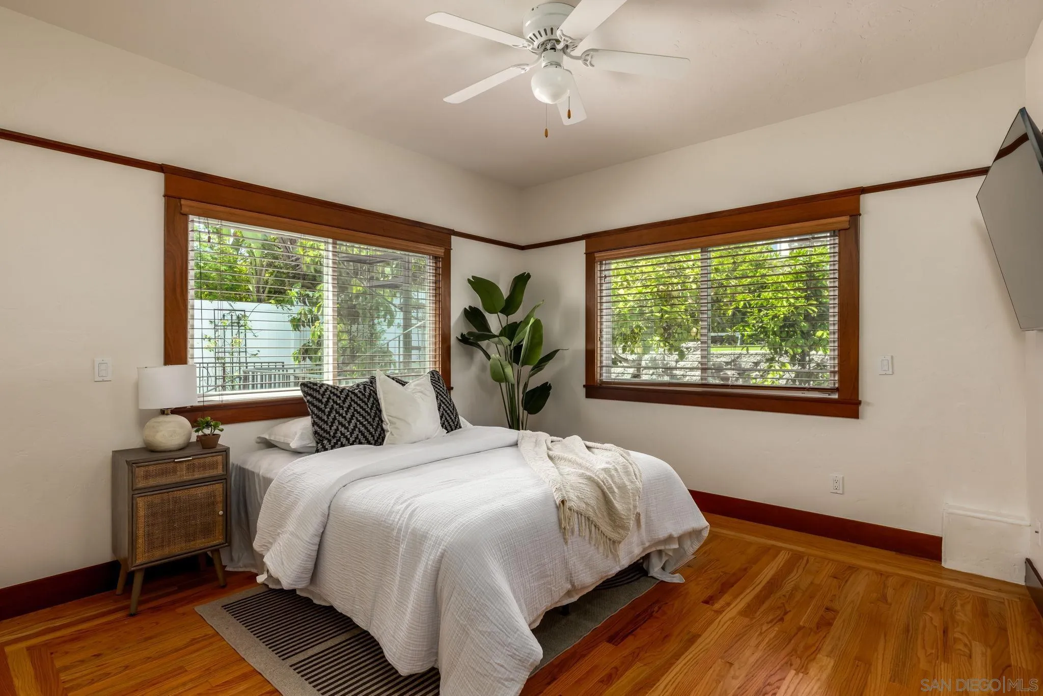 https://cdn.realtyfeed.com/cdn/127/260009710/5baf2ad0762608e9ad08b96e7de91e37.webp