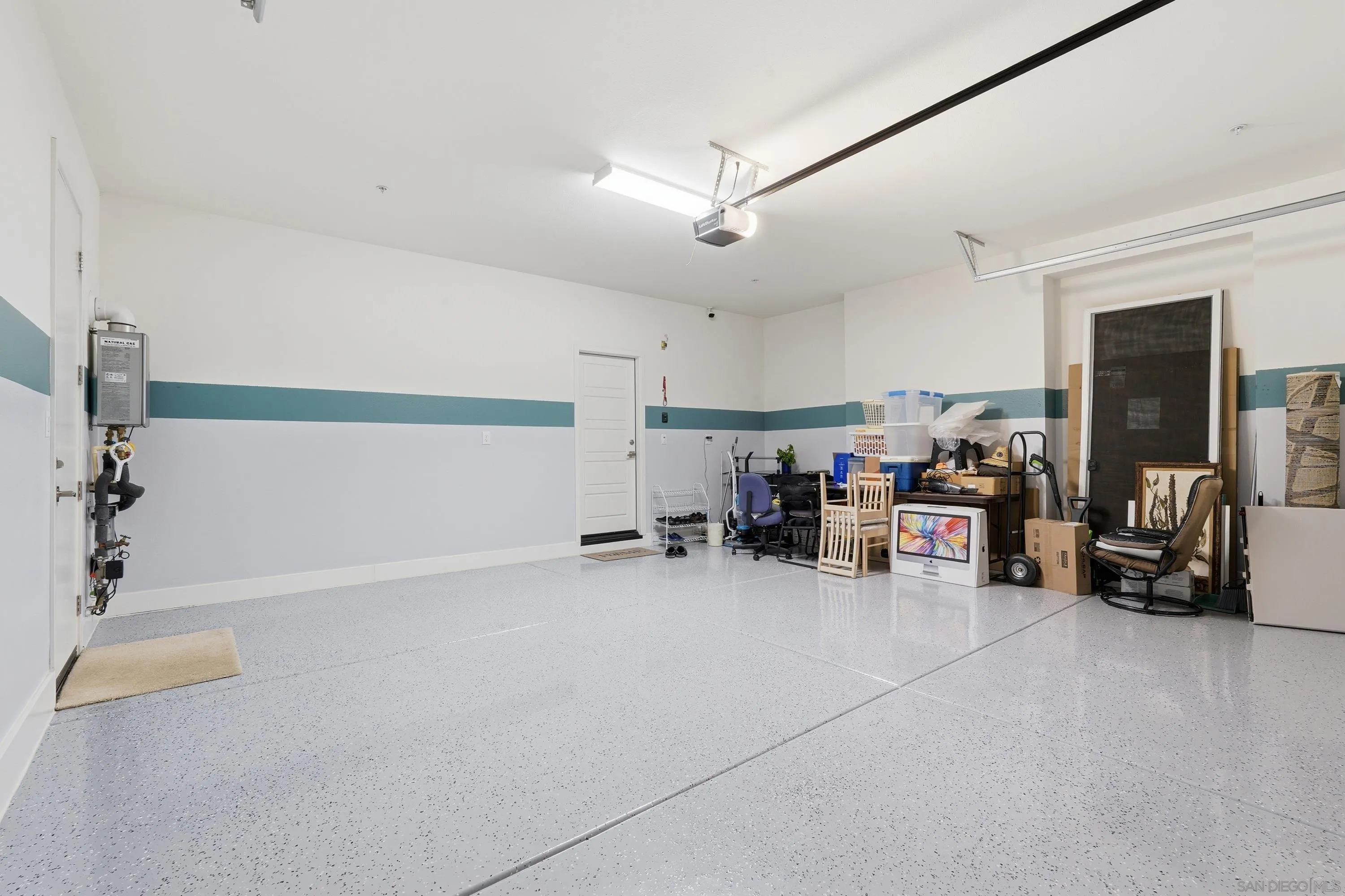 https://cdn.realtyfeed.com/cdn/127/260009714/04b943a69343c5223ae6739e3db6c1b2.webp
