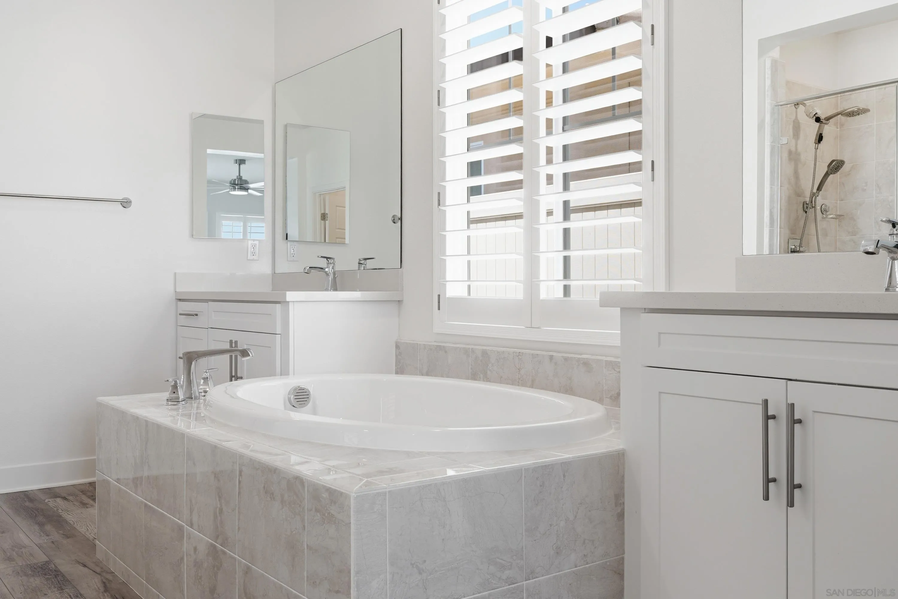 https://cdn.realtyfeed.com/cdn/127/260009714/480f2e1814f6a97fa7e6fd923ad61a40.webp