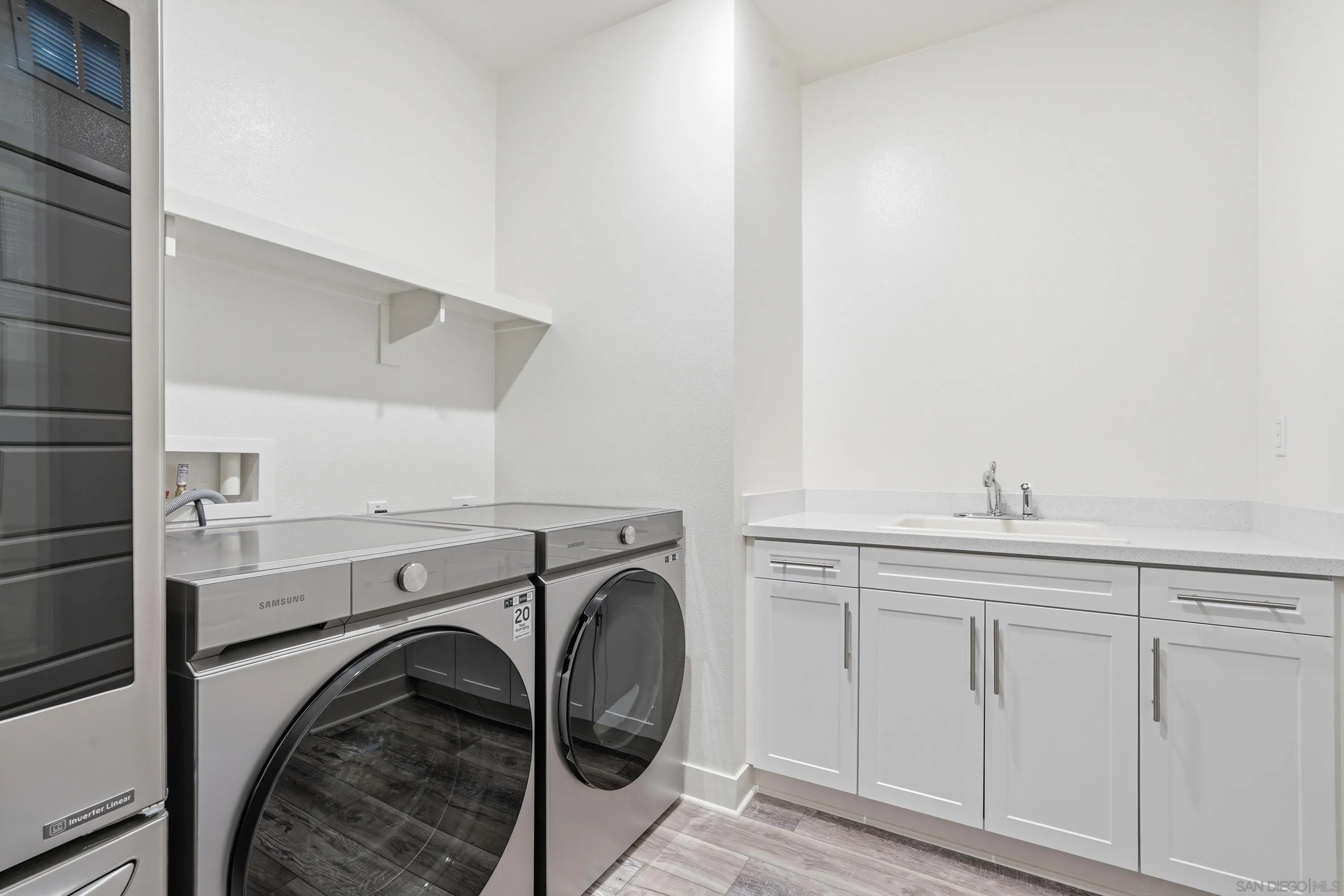 https://cdn.realtyfeed.com/cdn/127/260009714/99585b06eef84660662ae5aaf3abf32e.webp