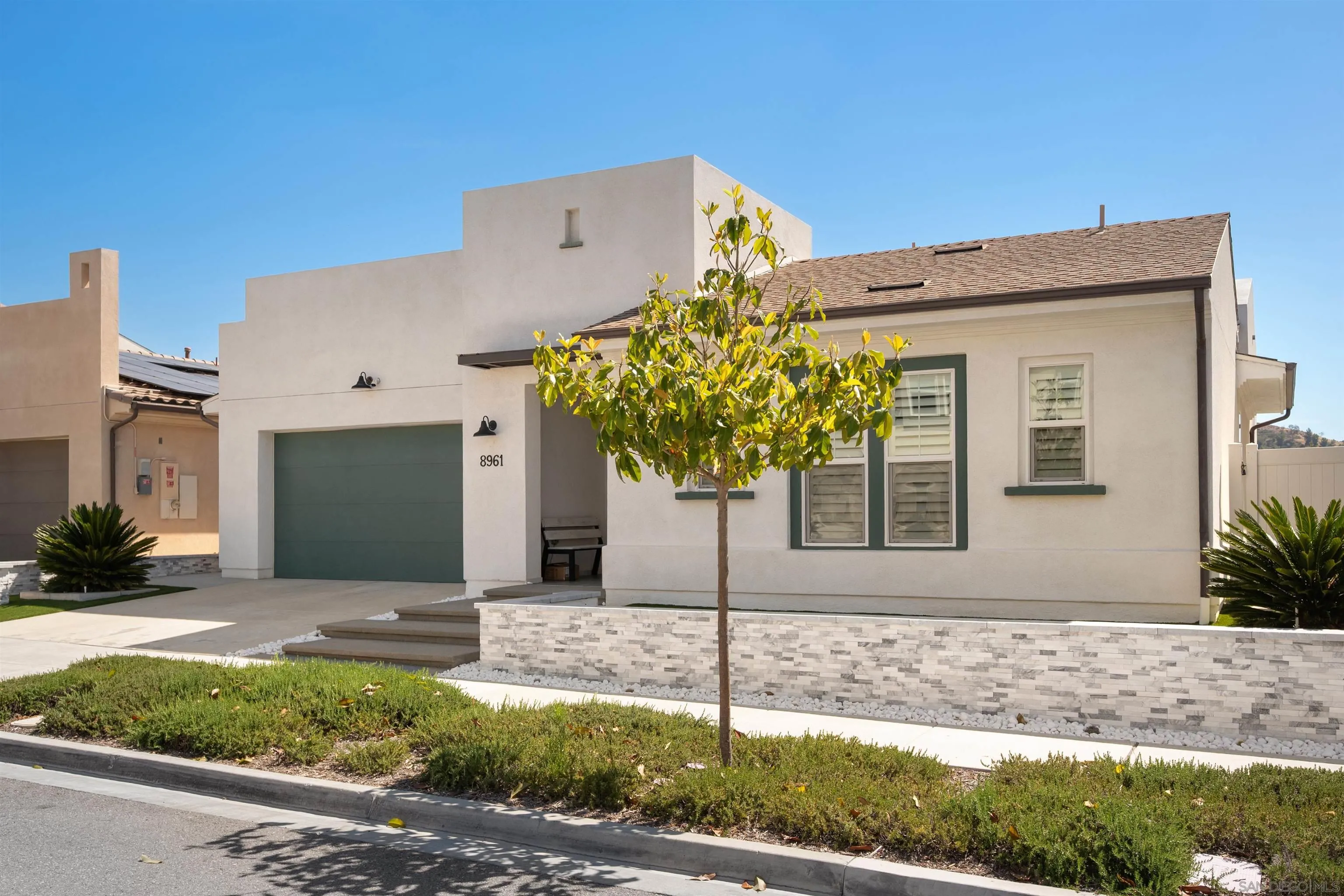 https://cdn.realtyfeed.com/cdn/127/260009714/c244ca6beb20bd7aa65a007264e0e29d.webp