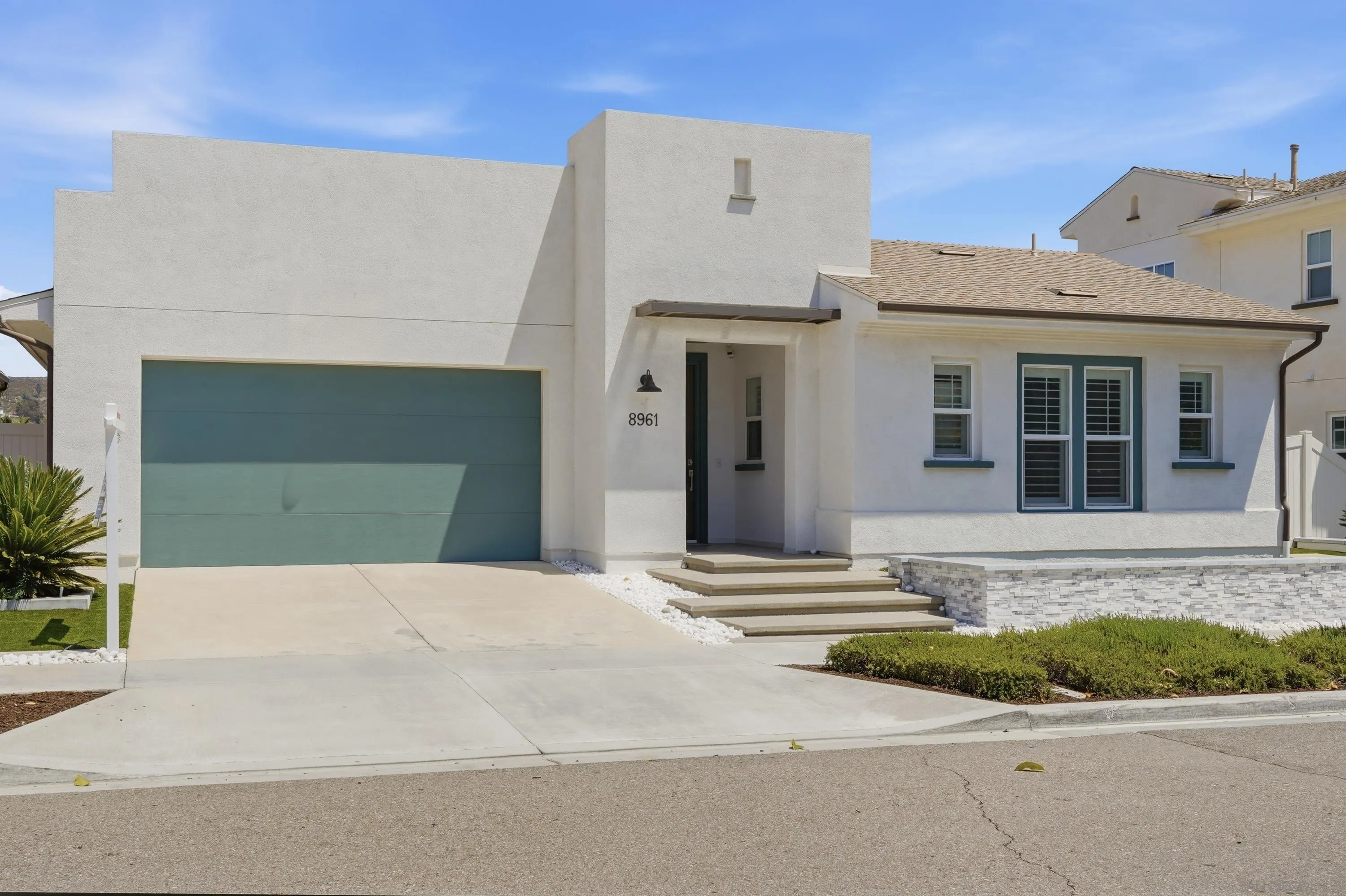 https://cdn.realtyfeed.com/cdn/127/260009714/ed9cc0b0bfb7aecb4bb069cd905e4e48.webp
