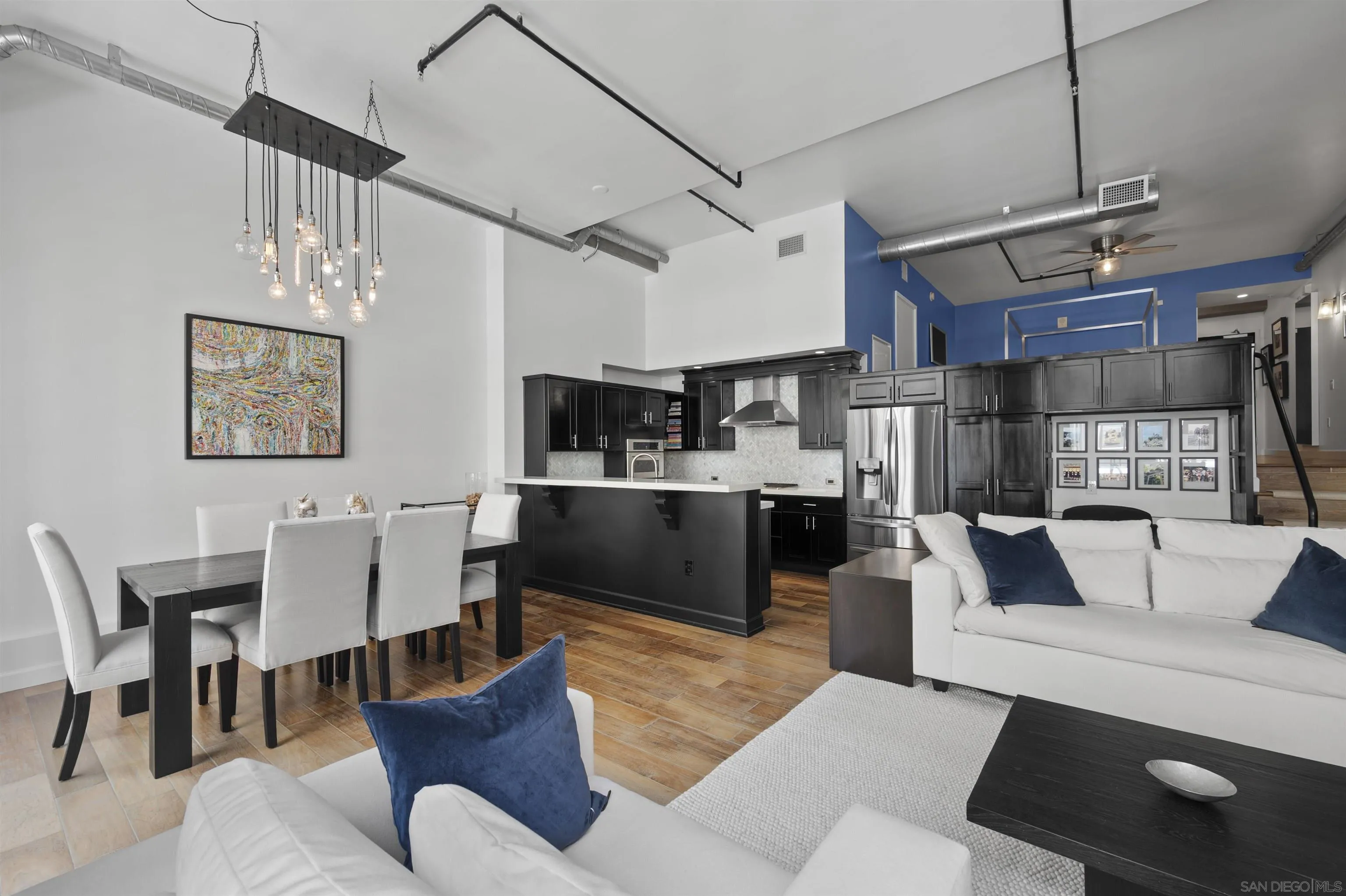 Photo #4: 260009723 Listing: Photo #4