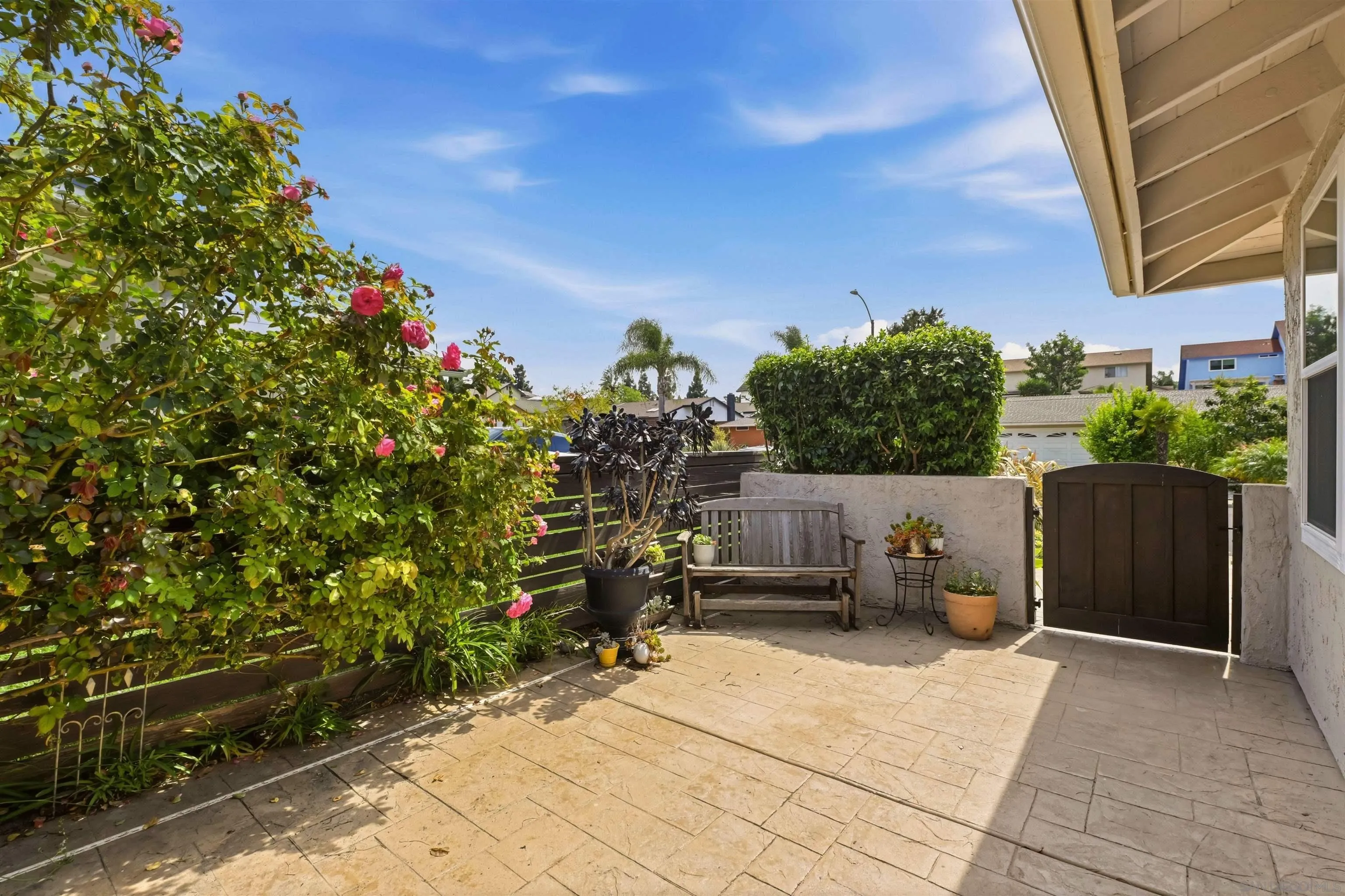 https://cdn.realtyfeed.com/cdn/127/260009725/5ec9d84ad71591c1ed30508dd798af1a.webp
