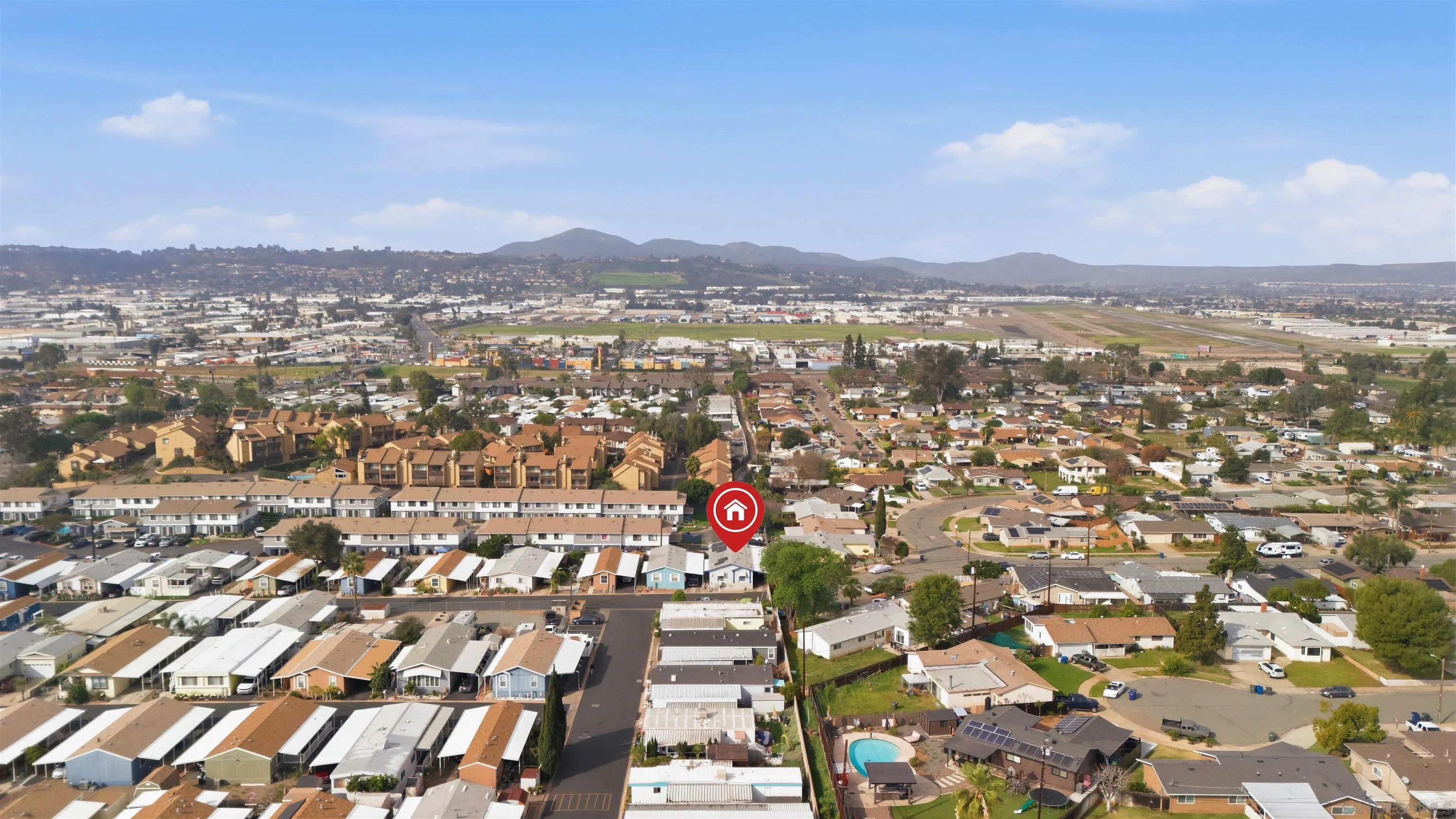 https://cdn.realtyfeed.com/cdn/127/260009731/b2ff584e5f062f7d23da0205addaf483.webp