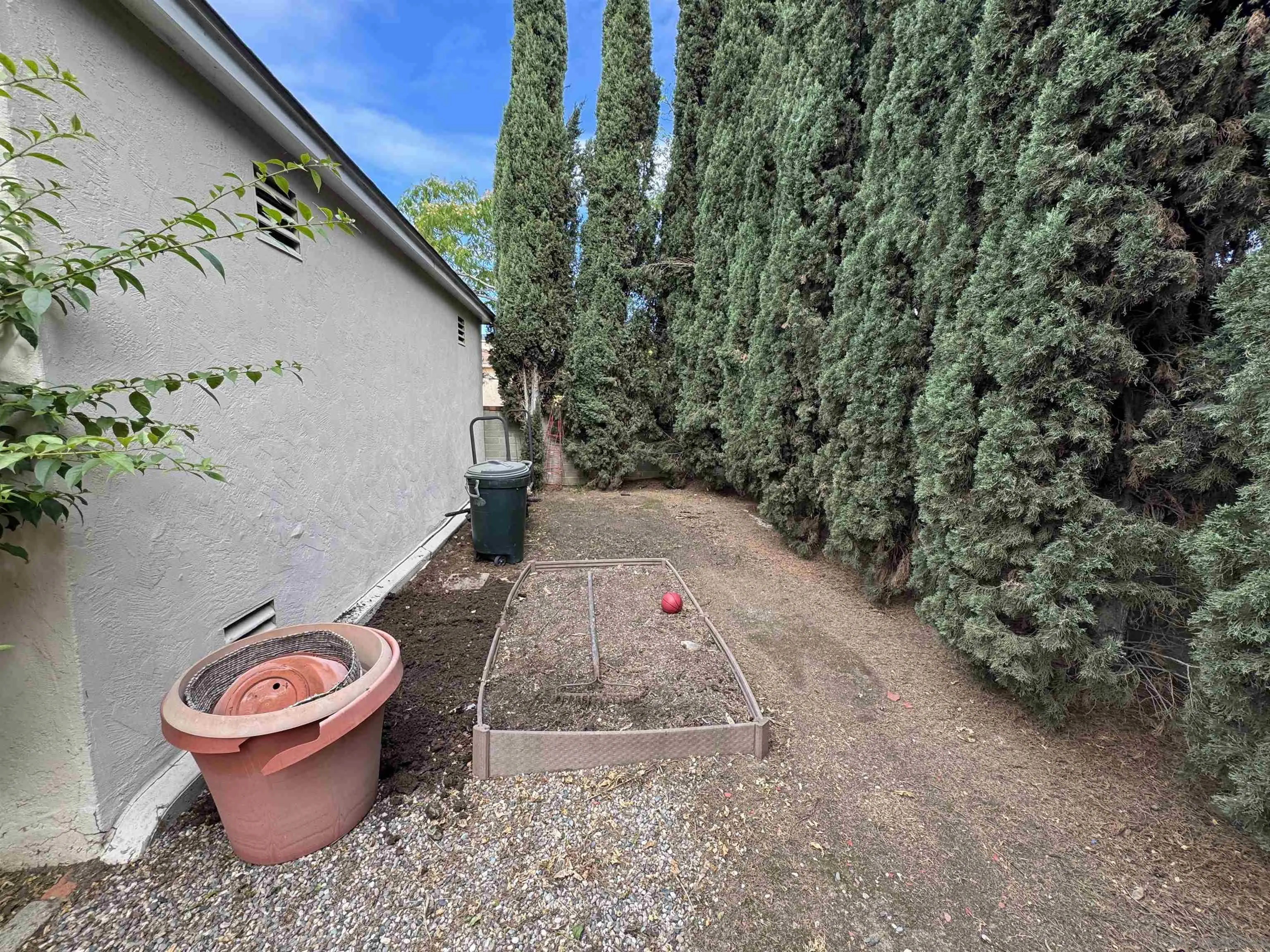 https://cdn.realtyfeed.com/cdn/127/260009736/a33f042f7f34c05e330099675db7c357.webp