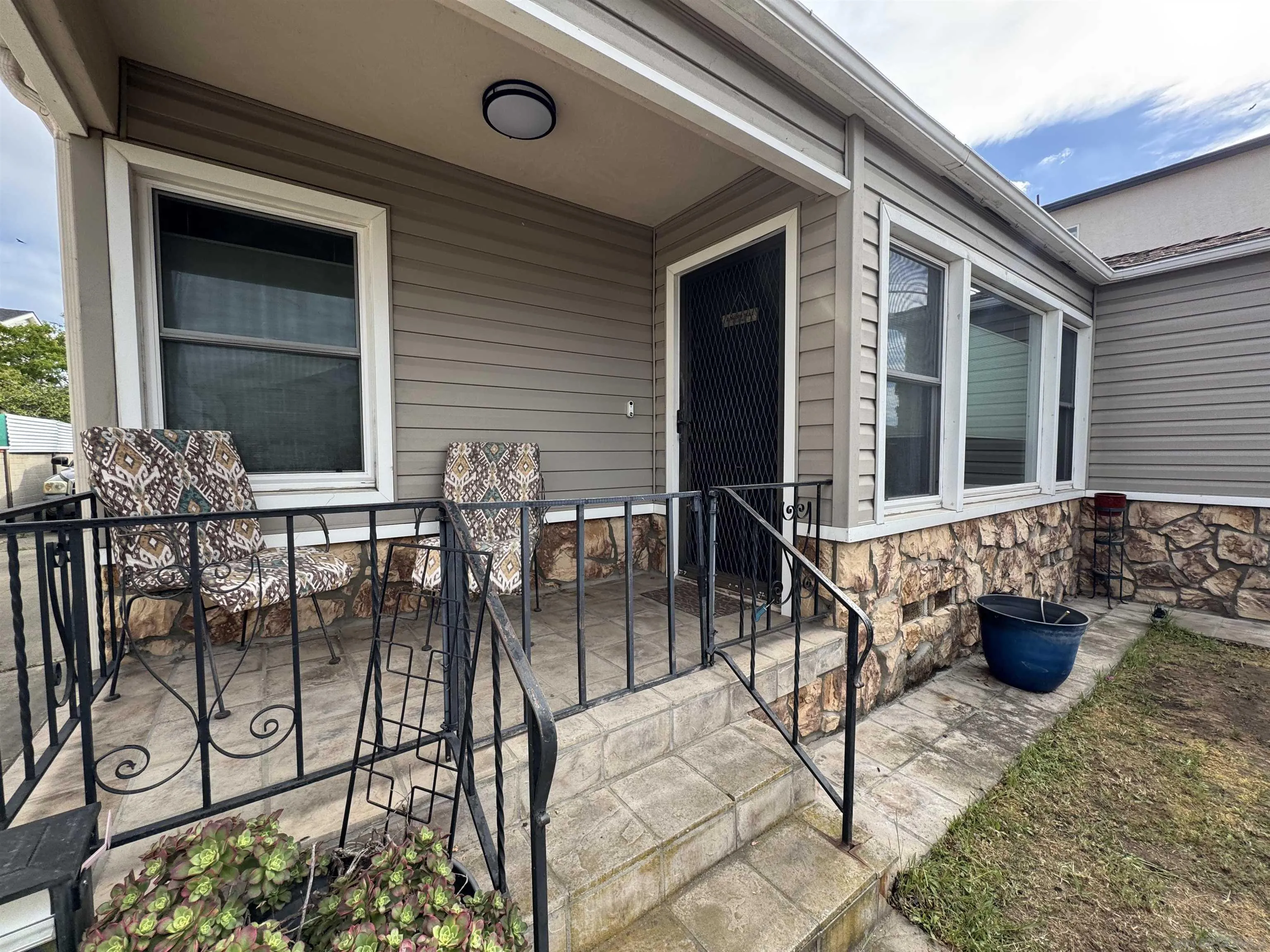 https://cdn.realtyfeed.com/cdn/127/260009736/df733fd37072362bca6384654d531080.webp