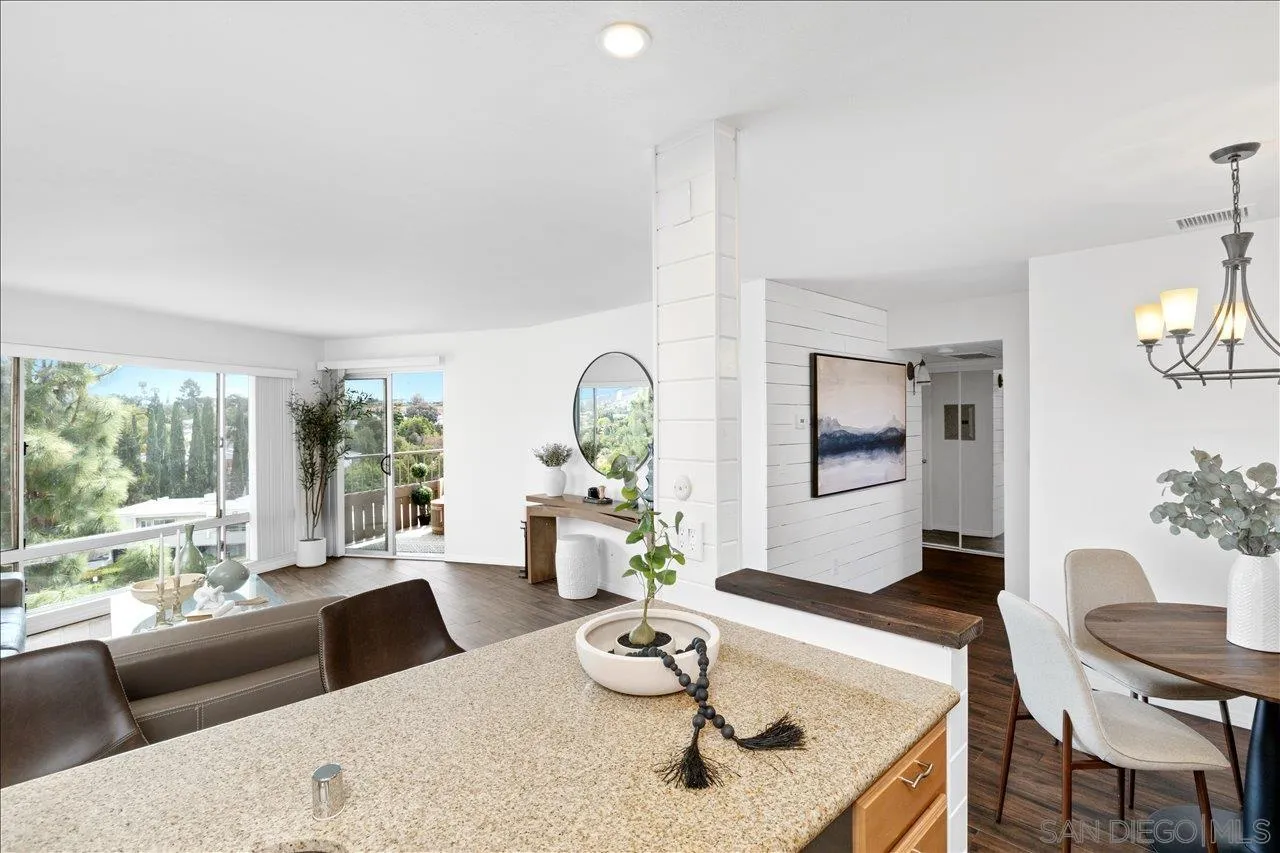 Photo #10: 260009739 Listing: Photo #10