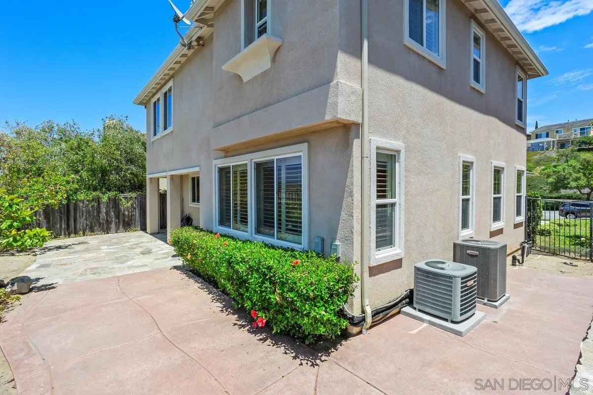 https://cdn.realtyfeed.com/cdn/127/260009741/7581e30c88d481d32f3541f8571528f3.webp