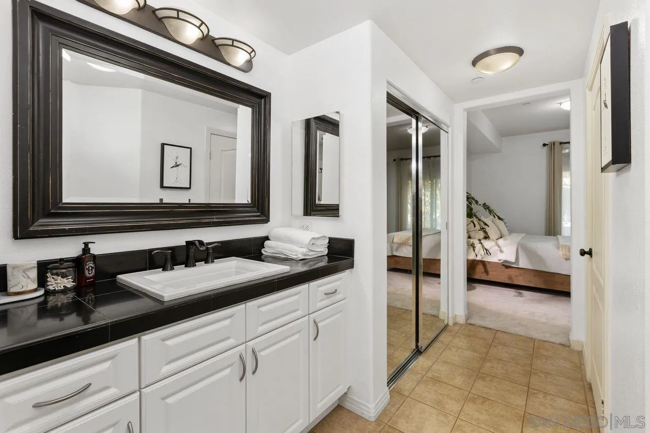 8233 Station Village Ln UNIT 2212, San Diego, CA, 92108