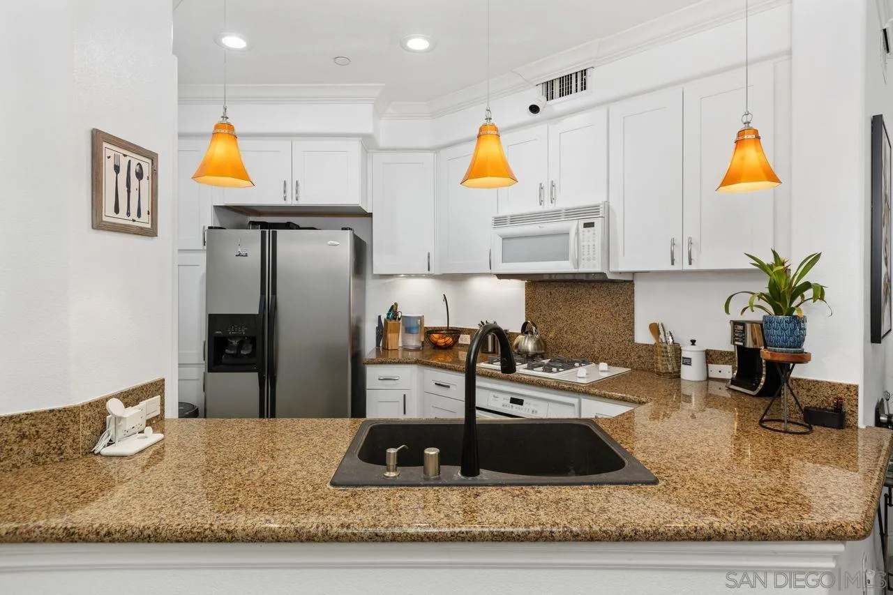 8233 Station Village Ln UNIT 2212, San Diego, CA, 92108