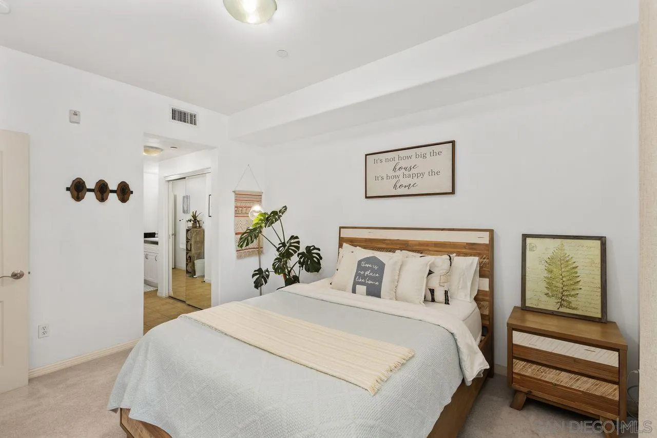 8233 Station Village Ln UNIT 2212, San Diego, CA, 92108