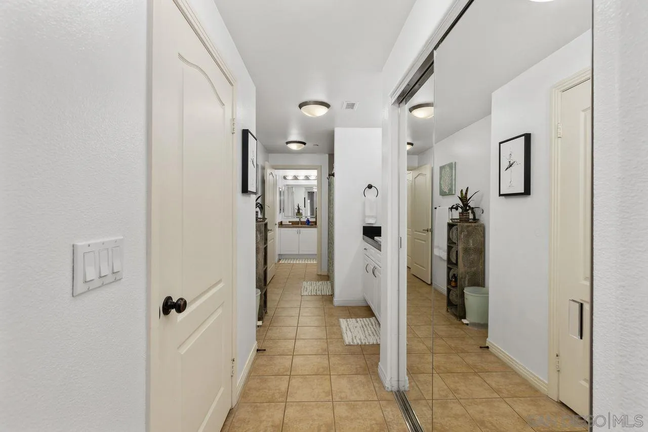 8233 Station Village Ln UNIT 2212, San Diego, CA, 92108