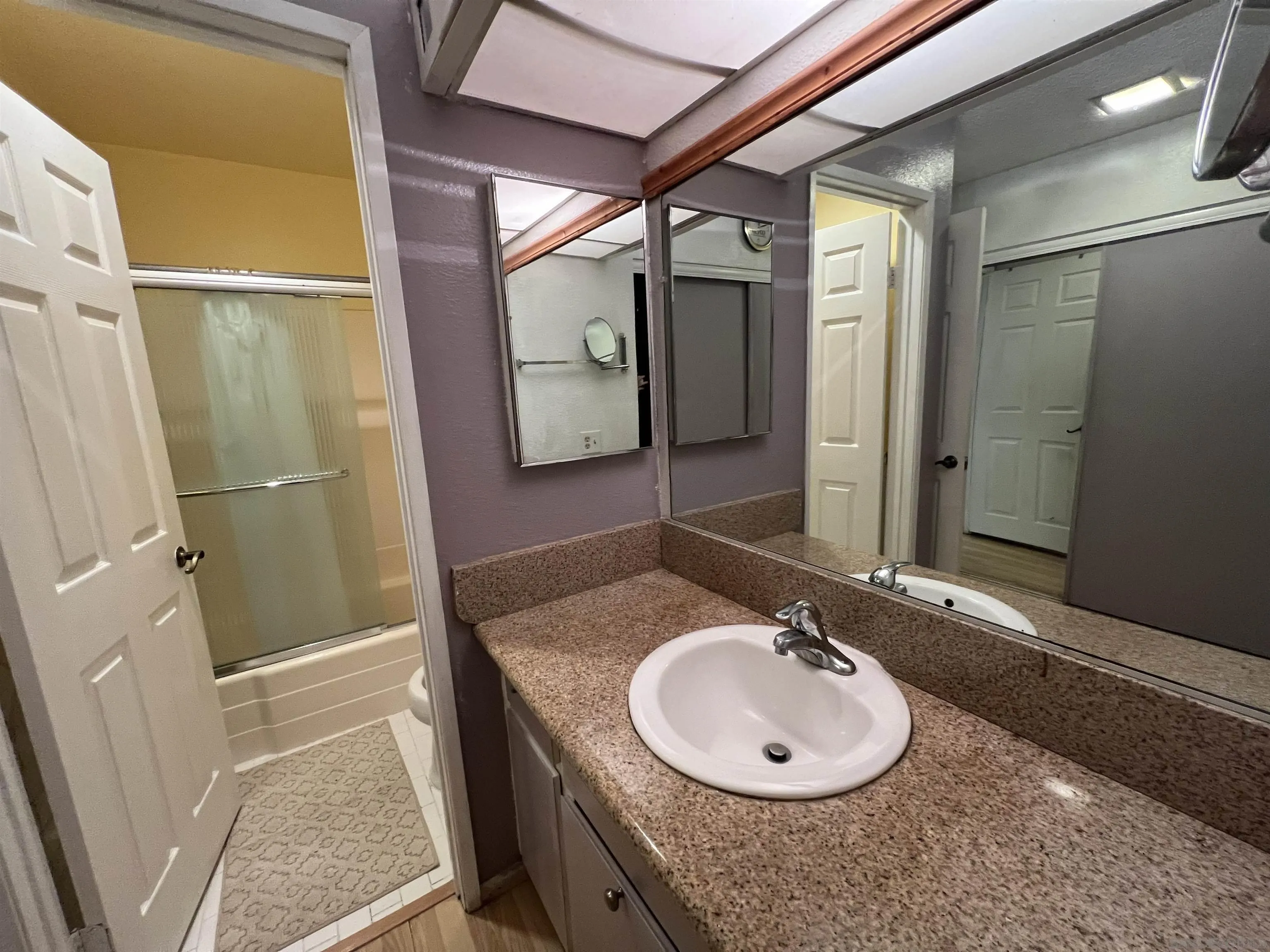 Photo #5: 260009749 Listing: Photo #5