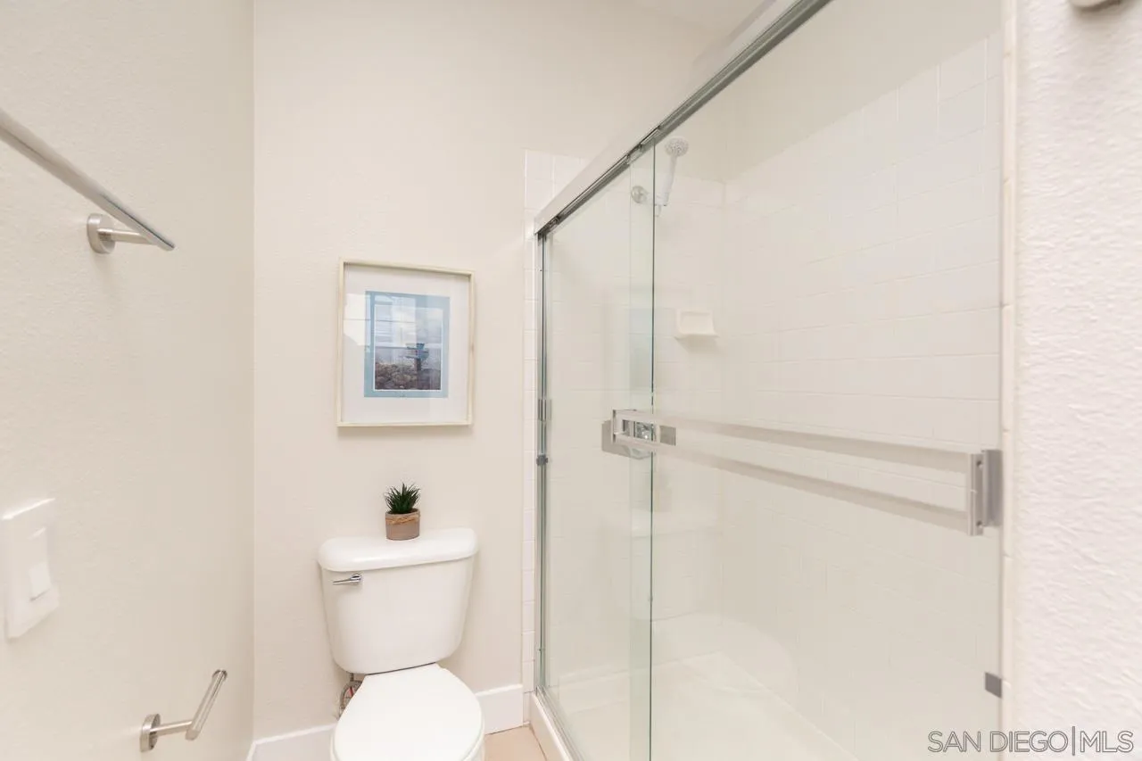 Photo #20: 260009766 Listing: Photo #20