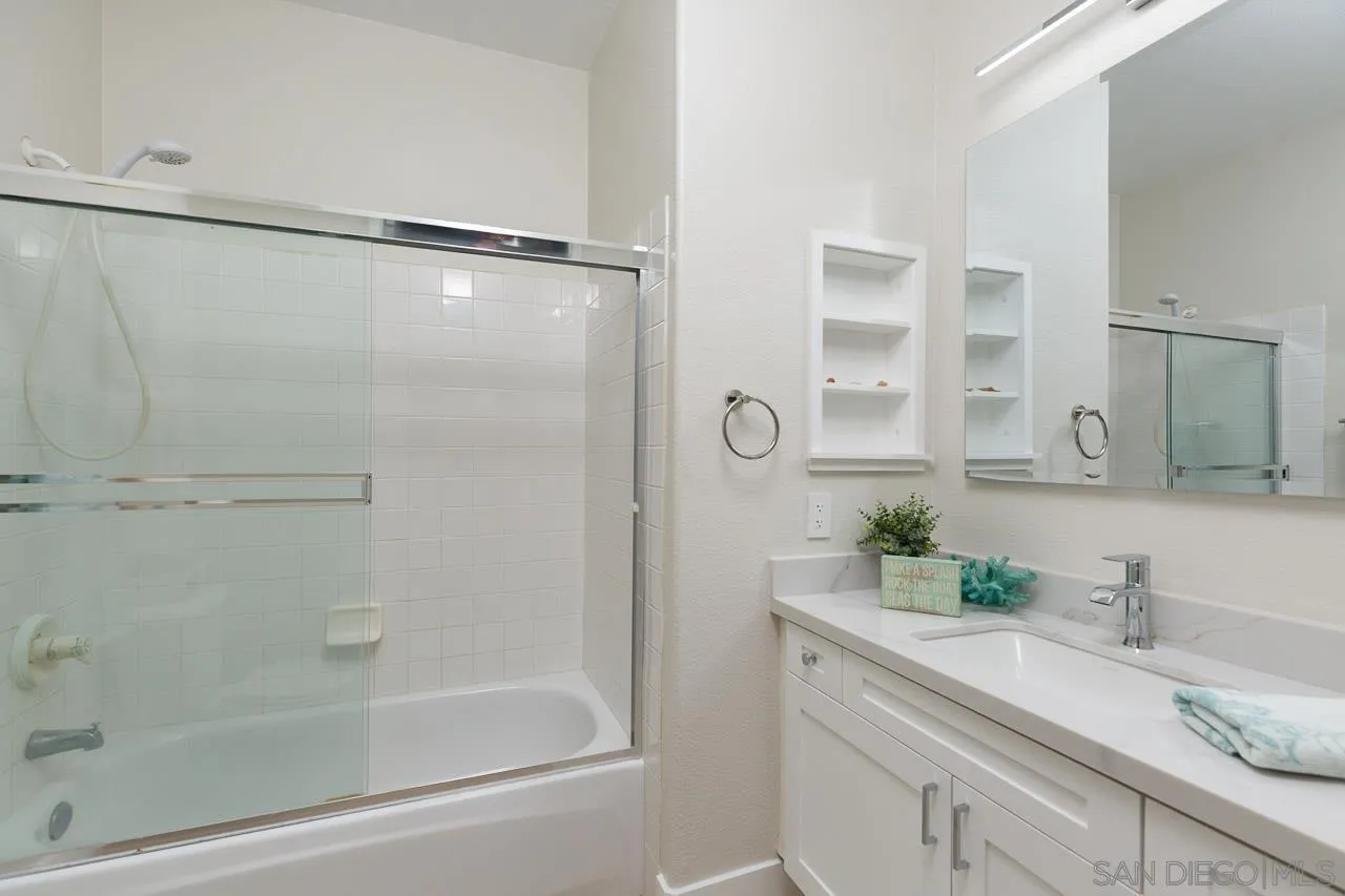 Photo #16: 260009766 Listing: Photo #16
