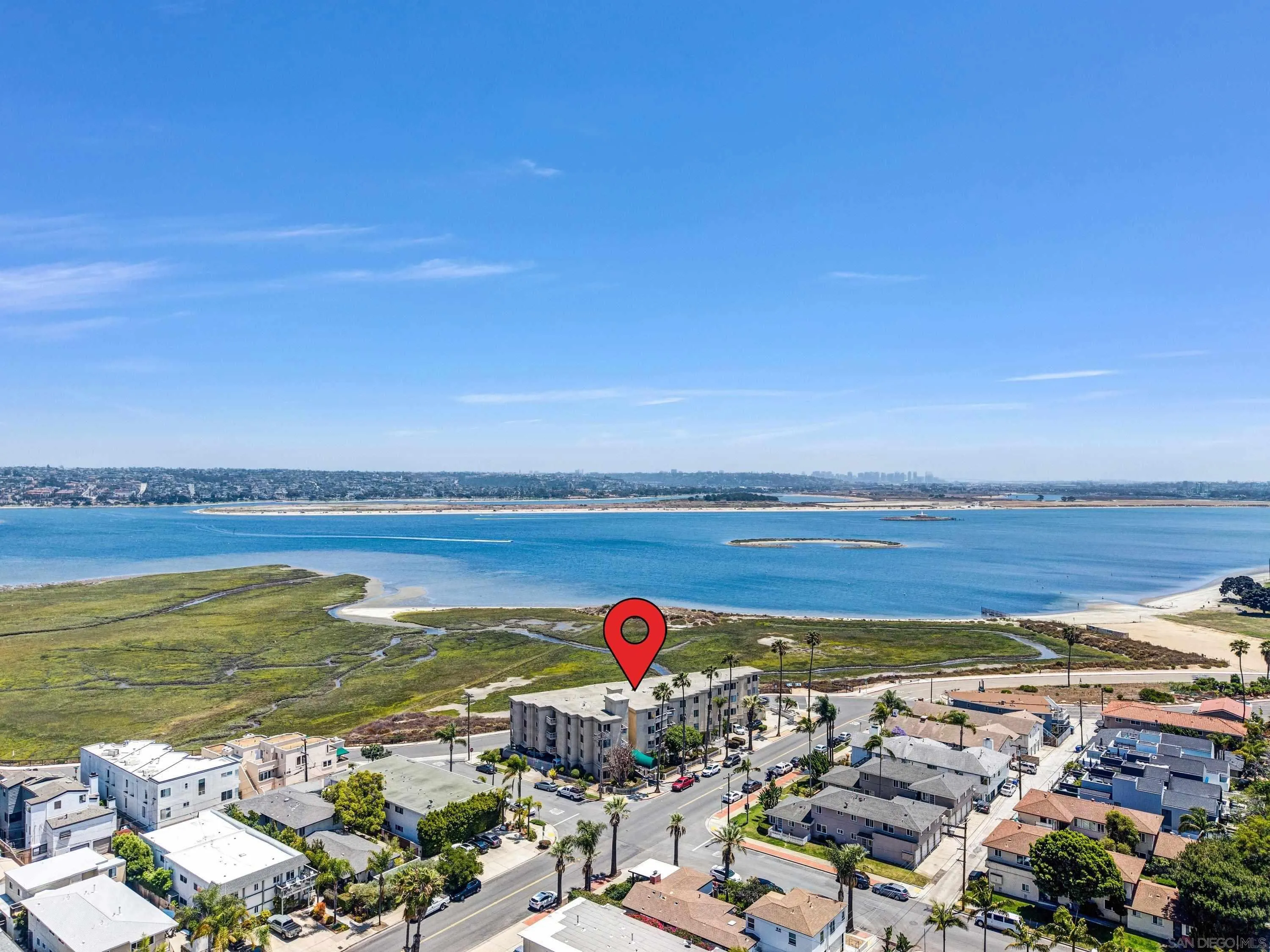 https://cdn.realtyfeed.com/cdn/127/260009767/0d7841b2fa27d7a83a627464195e6252.webp