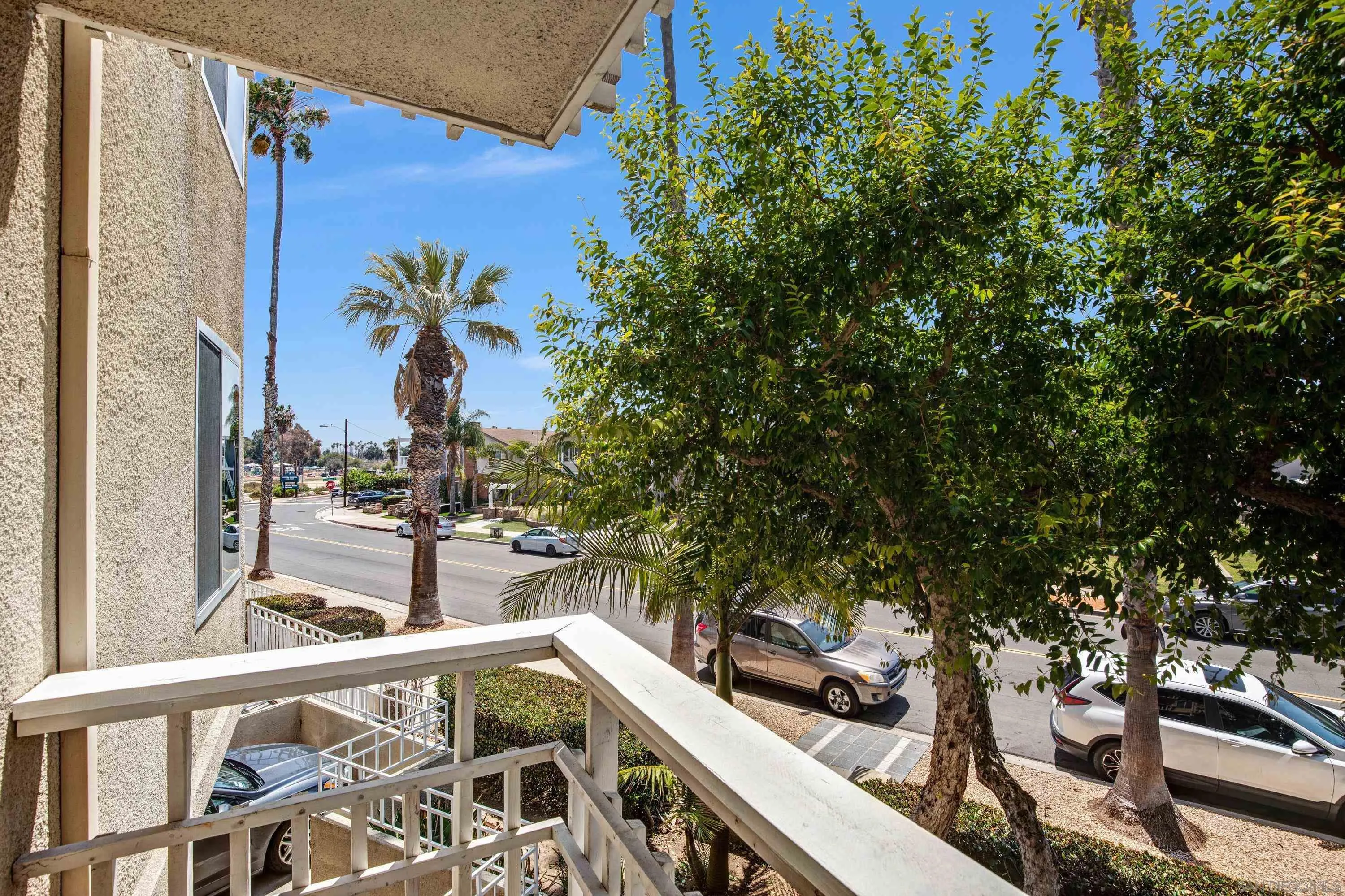 https://cdn.realtyfeed.com/cdn/127/260009767/2a73783d3e90e2534b850119333b4f1c.webp