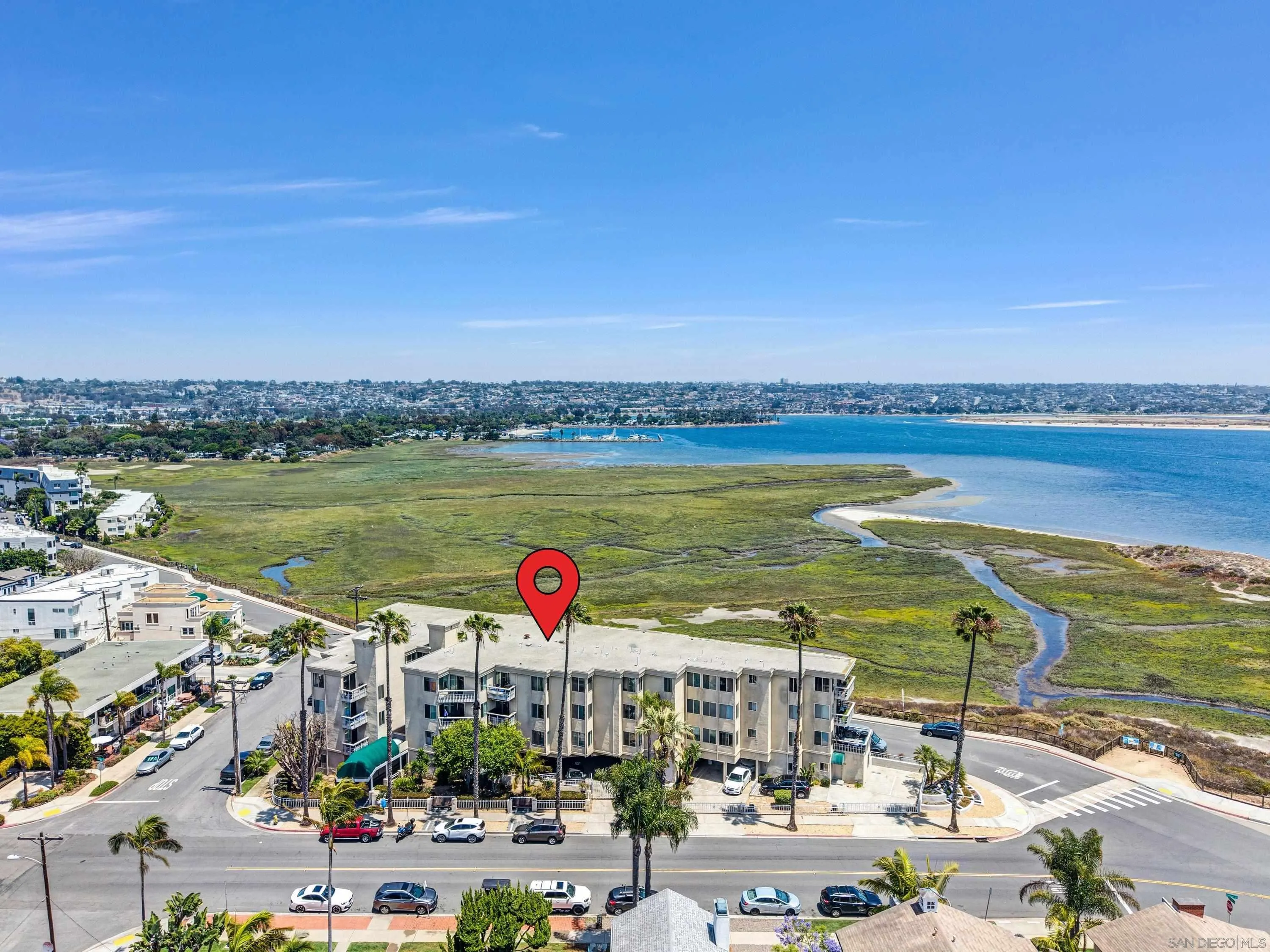 https://cdn.realtyfeed.com/cdn/127/260009767/b80d3e1bb2cf73494a927c94e813df28.webp