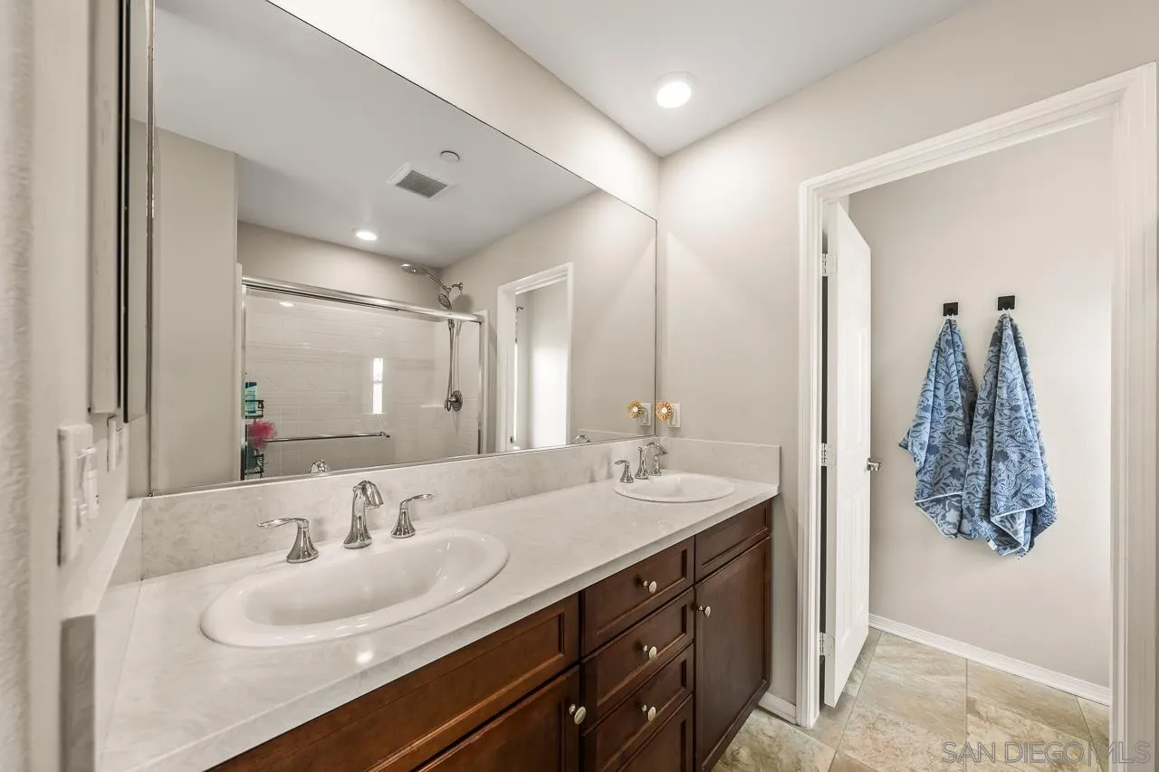 Photo #34: 260009768 Listing: Photo #34