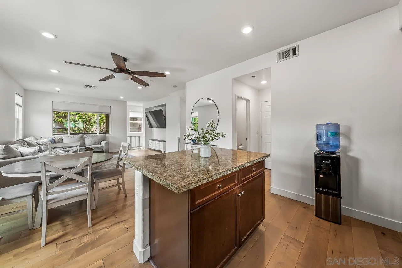 Photo #18: 260009768 Listing: Photo #18