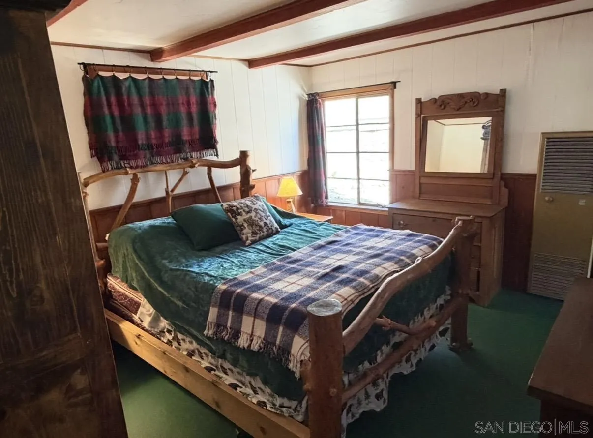 33140 Juniper Lane, Green Valley Lake, CA, 92341