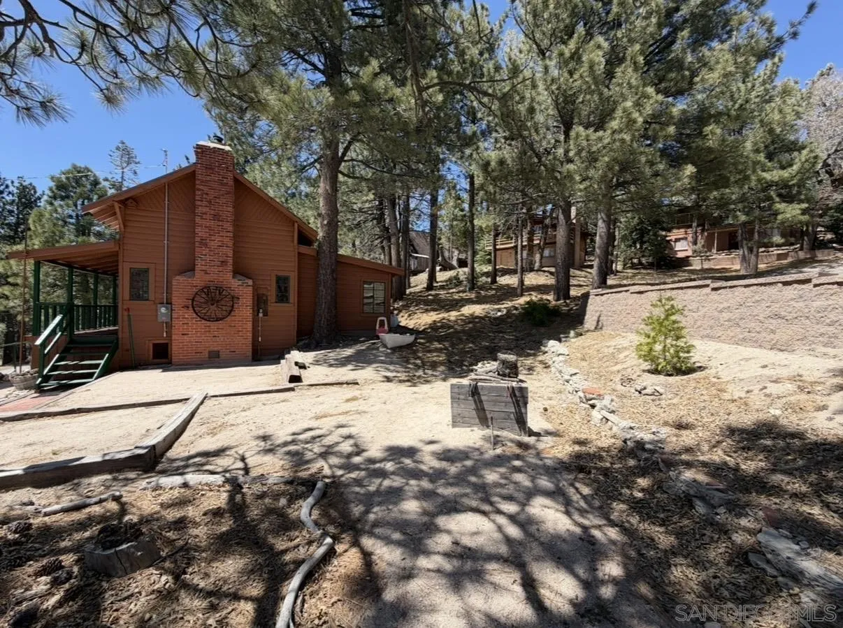33140 Juniper Lane, Green Valley Lake, CA, 92341