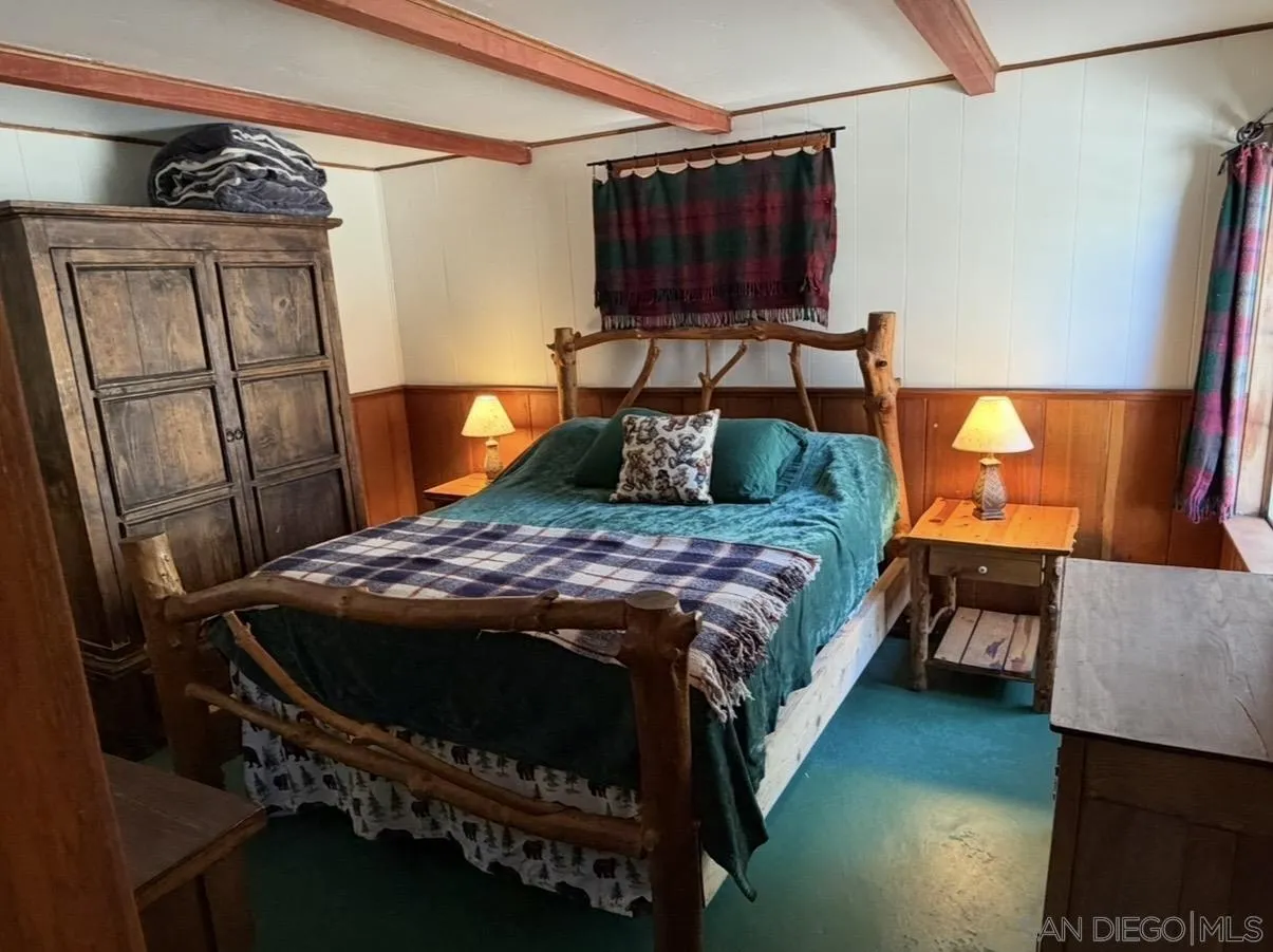 33140 Juniper Lane, Green Valley Lake, CA, 92341