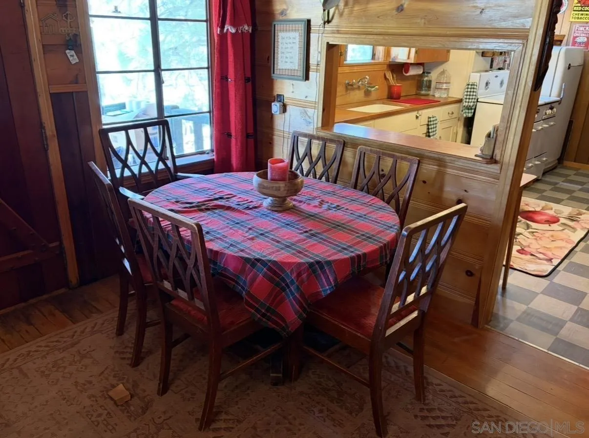 33140 Juniper Lane, Green Valley Lake, CA, 92341