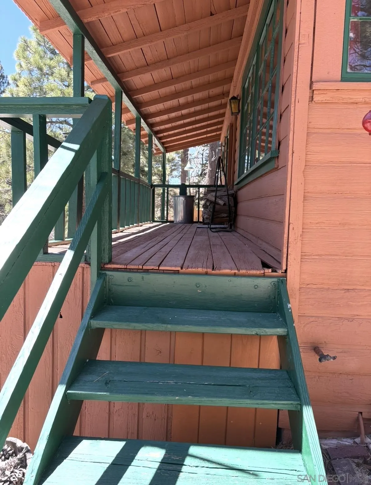 33140 Juniper Lane, Green Valley Lake, CA, 92341