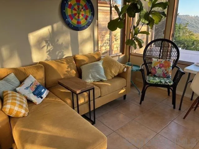 https://cdn.realtyfeed.com/cdn/127/260009775/ed2862420a6ff493a8ad2a1af187f79e.webp
