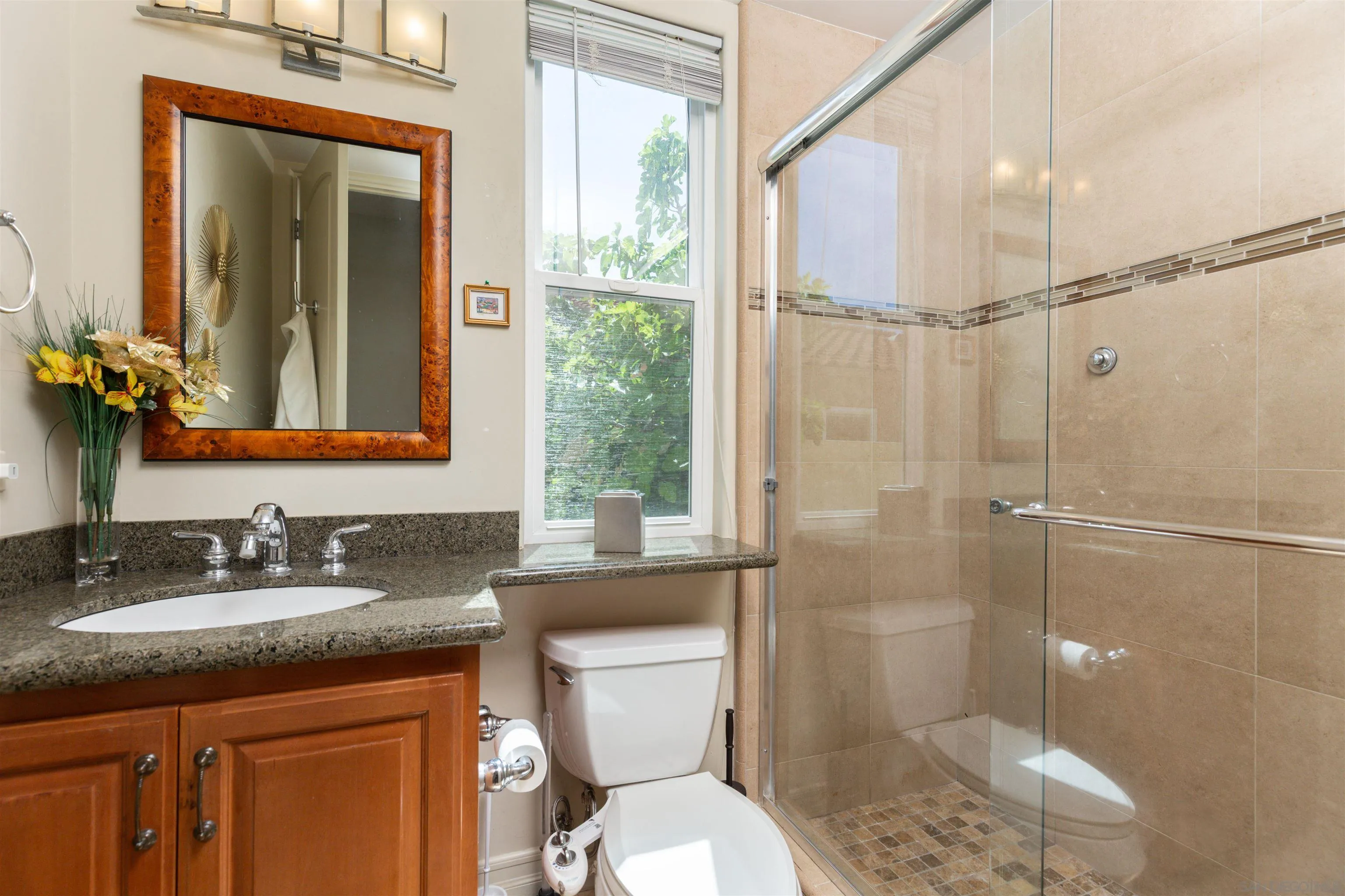 https://cdn.realtyfeed.com/cdn/127/260009780/4abdc43ac316c152d6de6cfc454517d2.webp