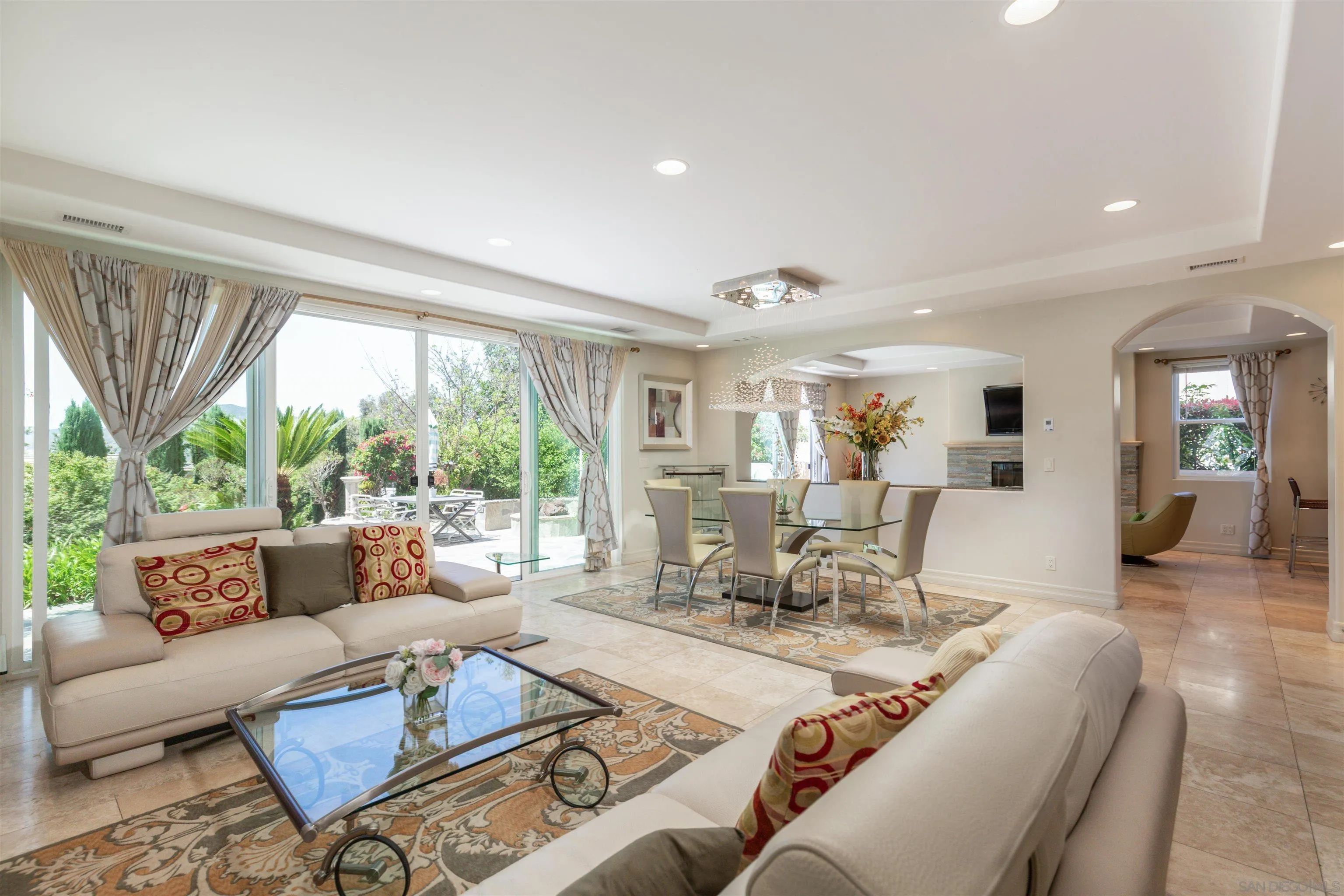 https://cdn.realtyfeed.com/cdn/127/260009780/7befff31748754efa5fbf5de4a3f224f.webp