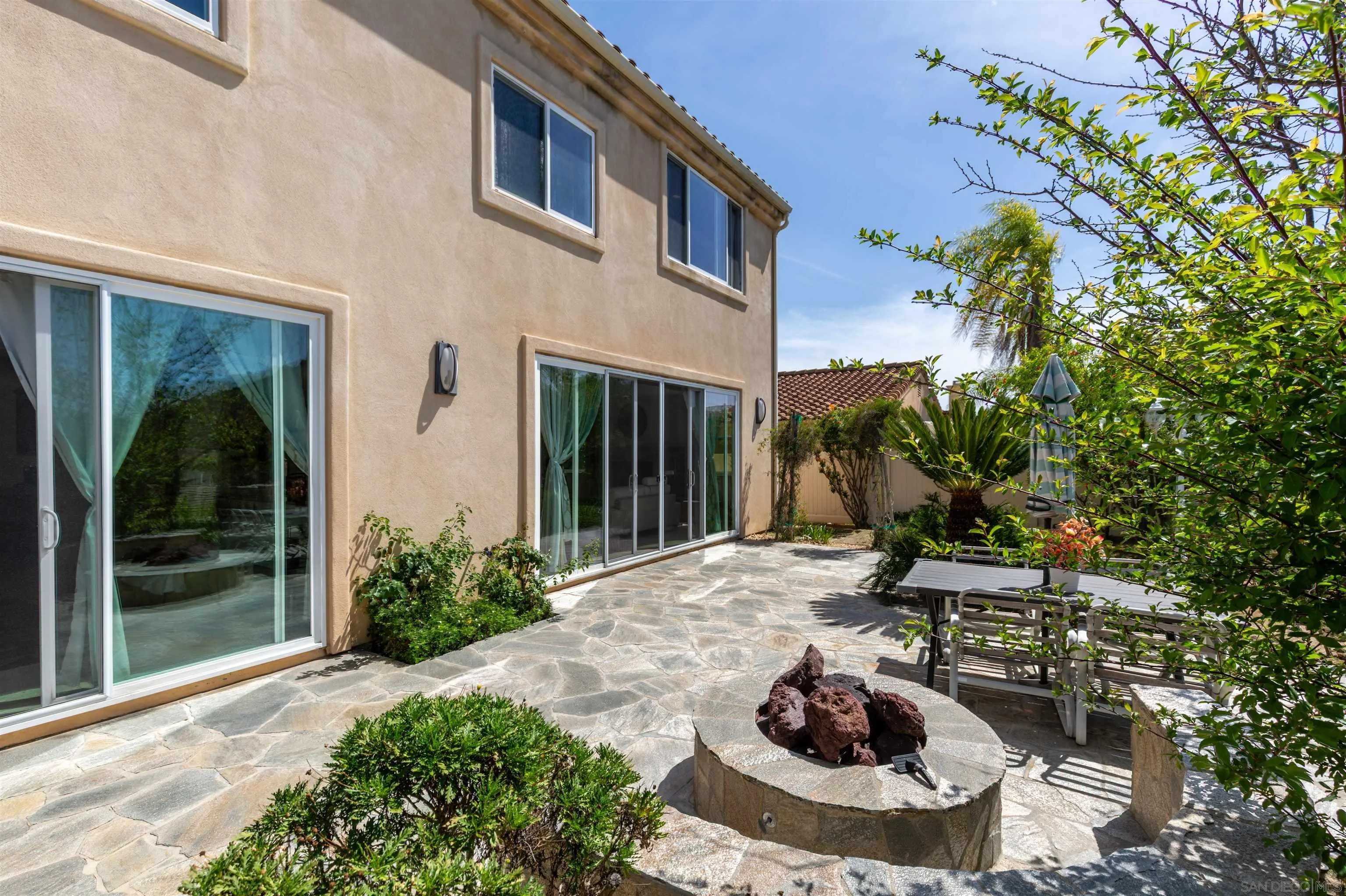 https://cdn.realtyfeed.com/cdn/127/260009780/89c8472012057127cd97ae61e83c1753.webp
