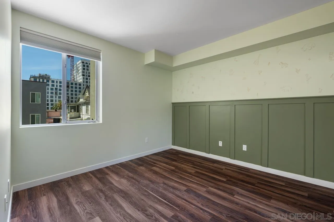 https://cdn.realtyfeed.com/cdn/127/260009784/a19f2e52968754c7e58bafd305ff03b5.webp