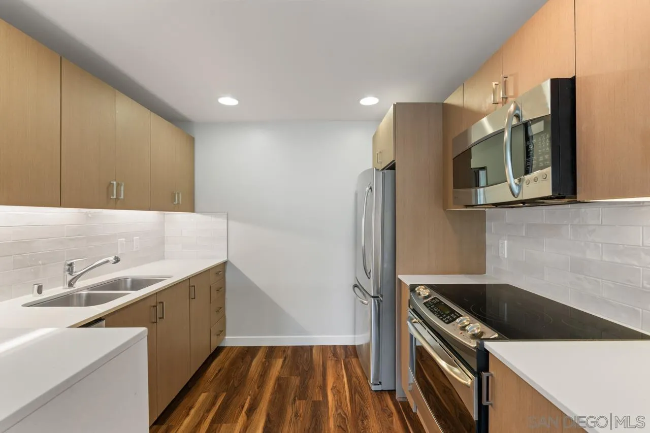 Photo #7: 260009784 Listing: Photo #7