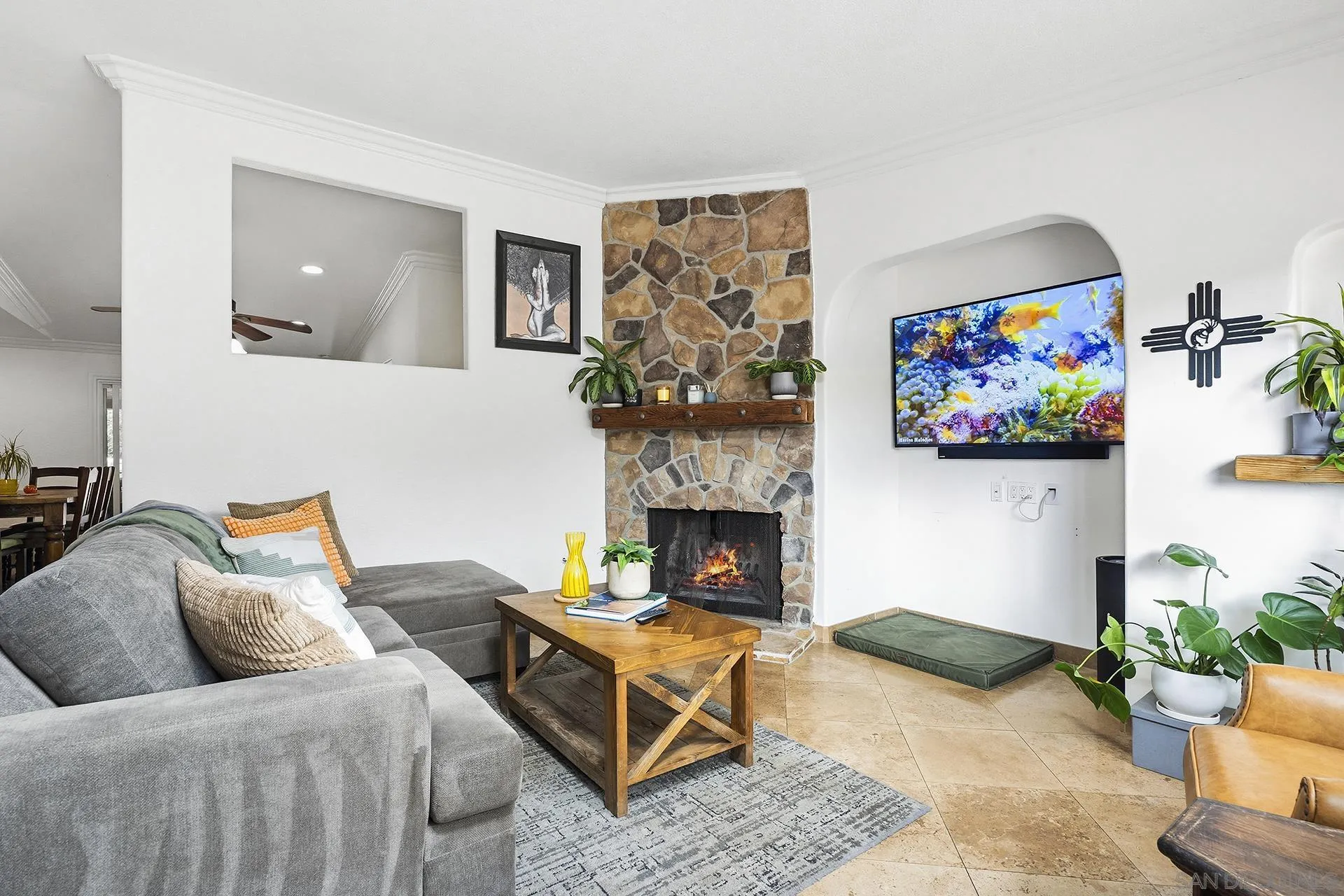 https://cdn.realtyfeed.com/cdn/127/260009790/c89158f4a7f4049e458c4dae88a8a111.webp