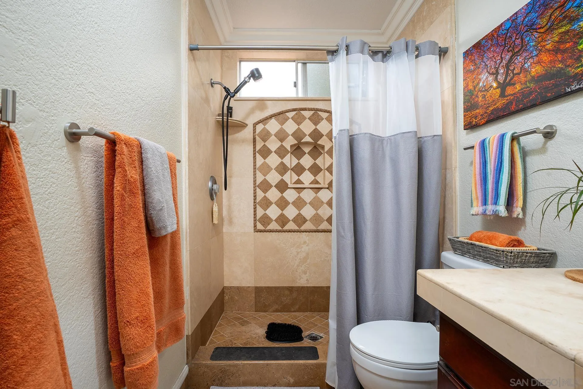 https://cdn.realtyfeed.com/cdn/127/260009790/cc756d79310ed4fb83ae7acc4f67b4f7.webp