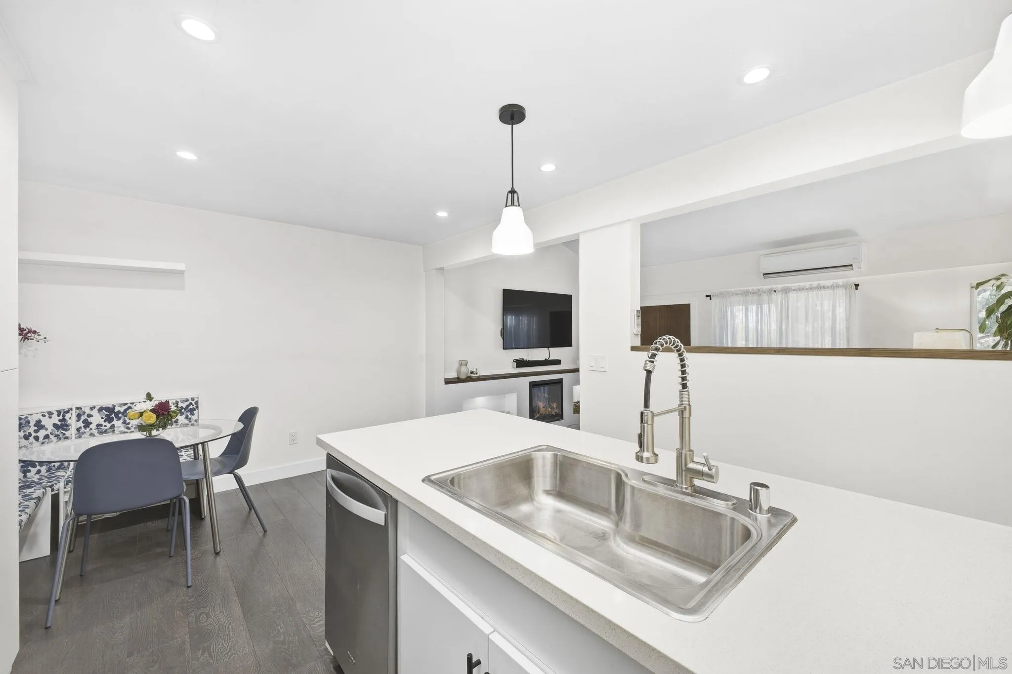 Photo #24: 260009794 Listing: Photo #24