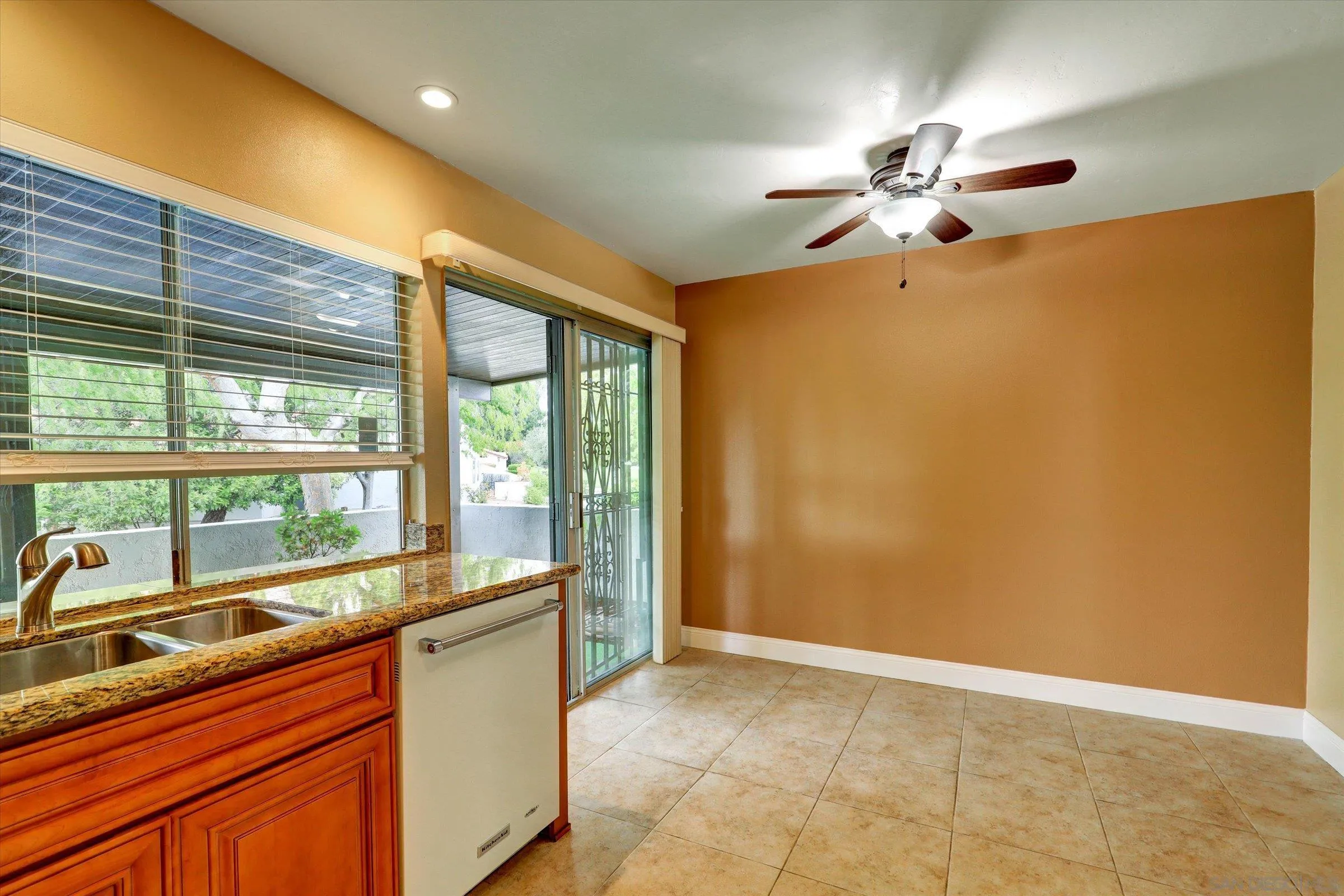 Photo #9: 260009799 Listing: Photo #9